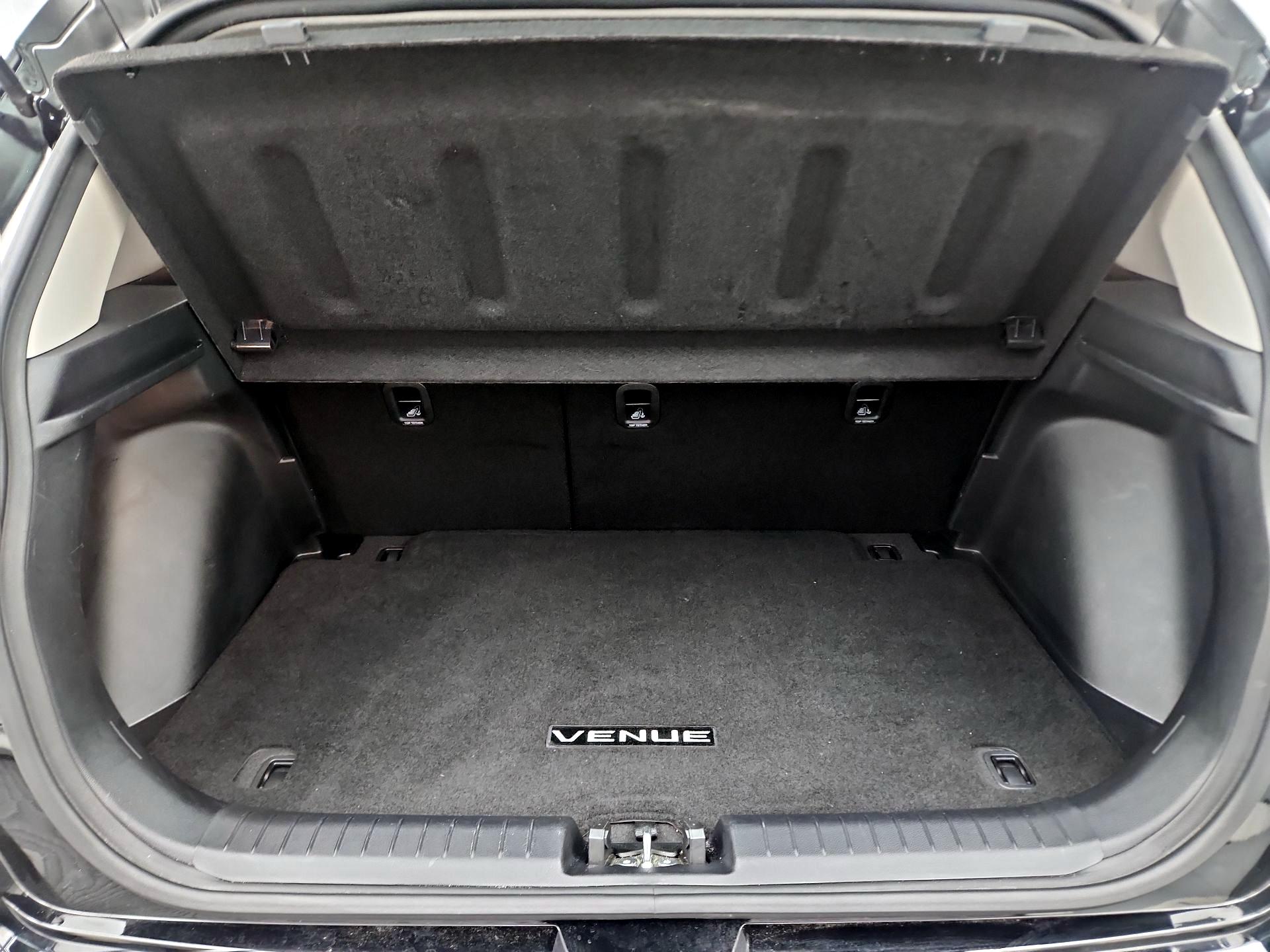 Thumbnail: 2025 Hyundai Venue - 20