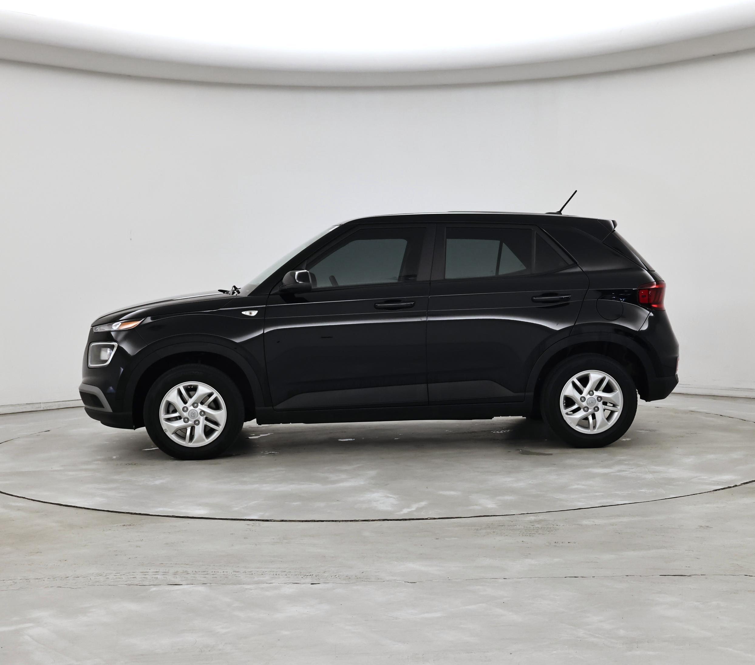 Thumbnail: 2025 Hyundai Venue - 3