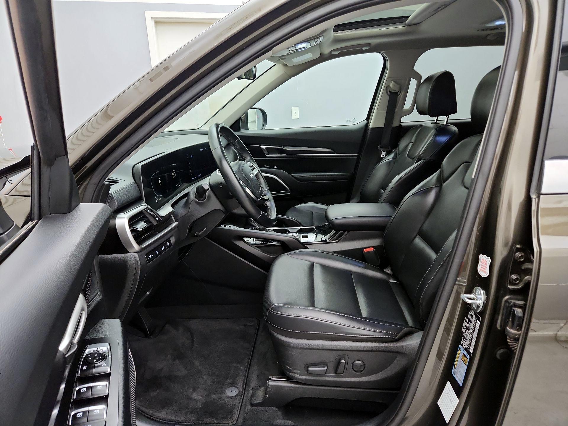 Thumbnail: 2025 Kia Telluride - 11