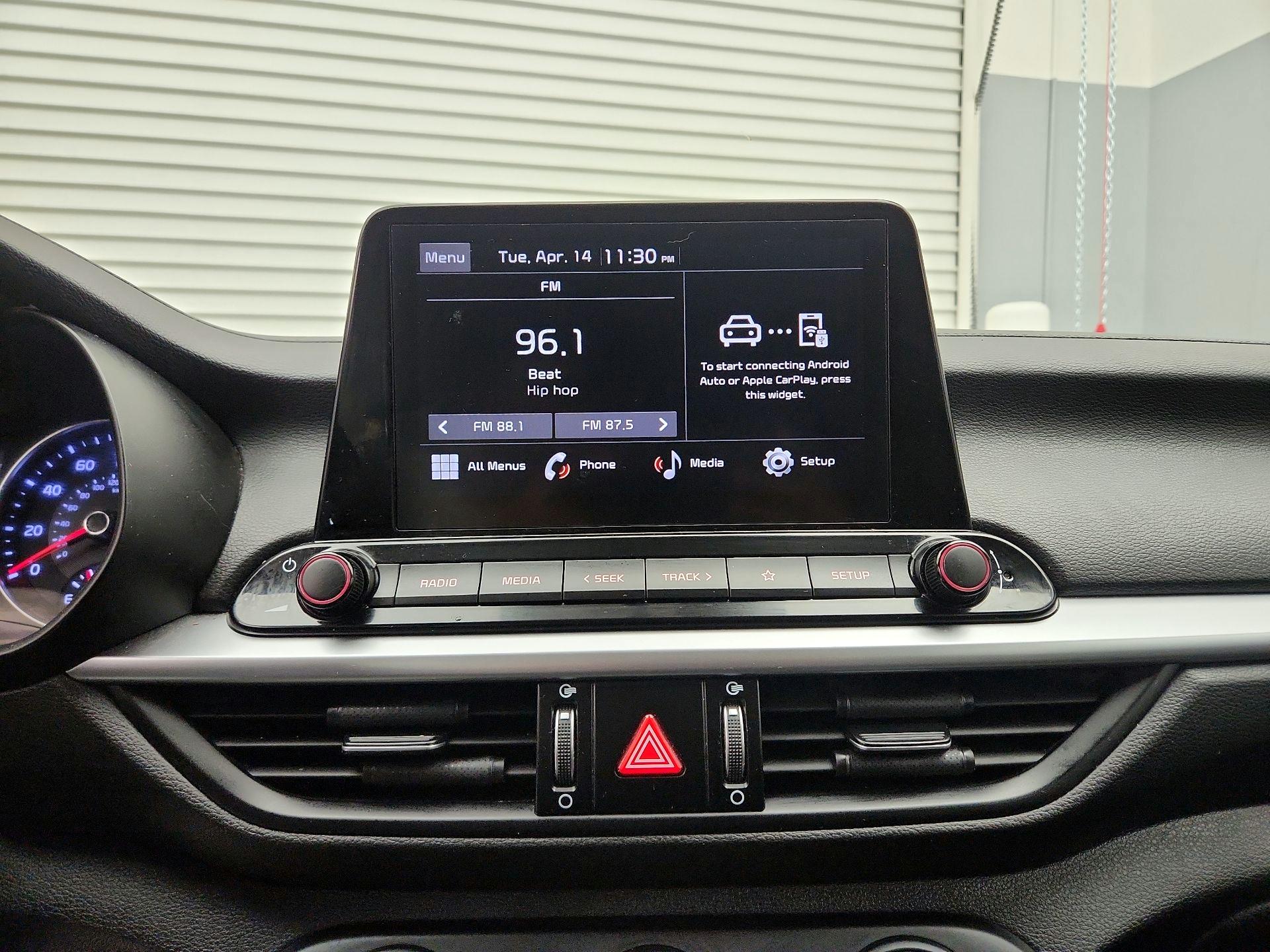 Thumbnail: 2023 Kia Forte - 15