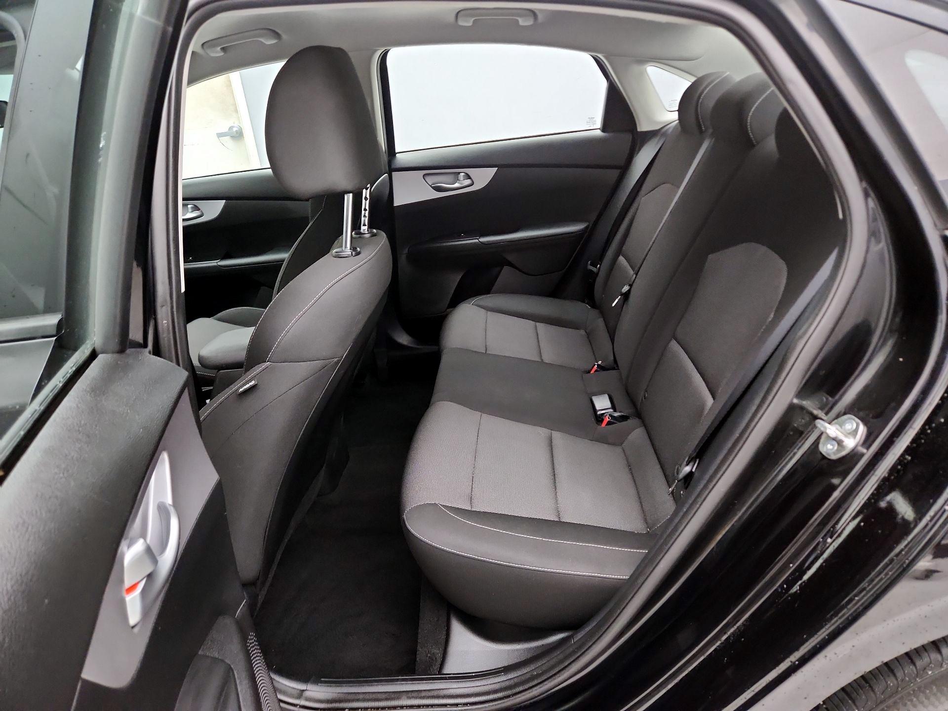 Thumbnail: 2023 Kia Forte - 19