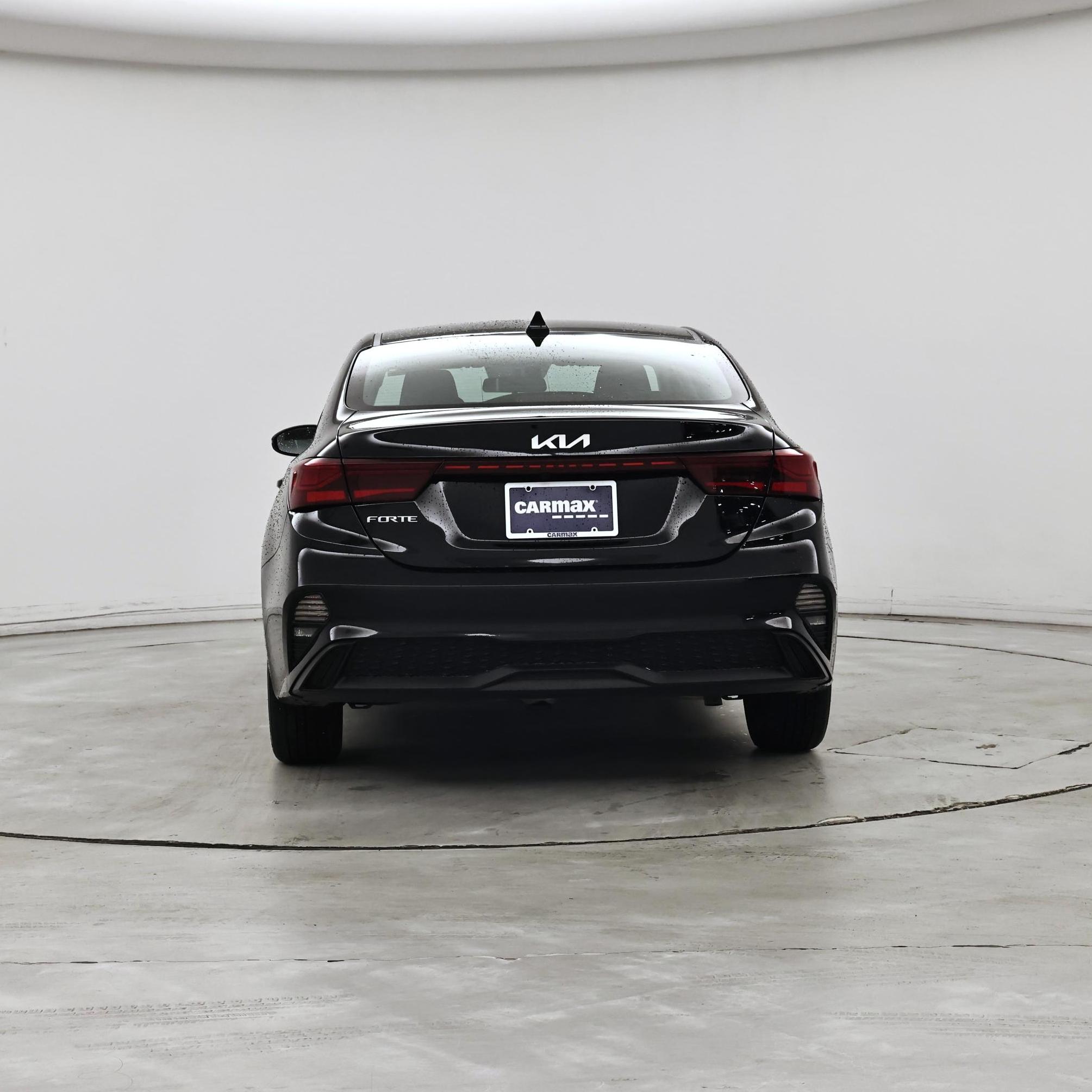 Thumbnail: 2023 Kia Forte - 6