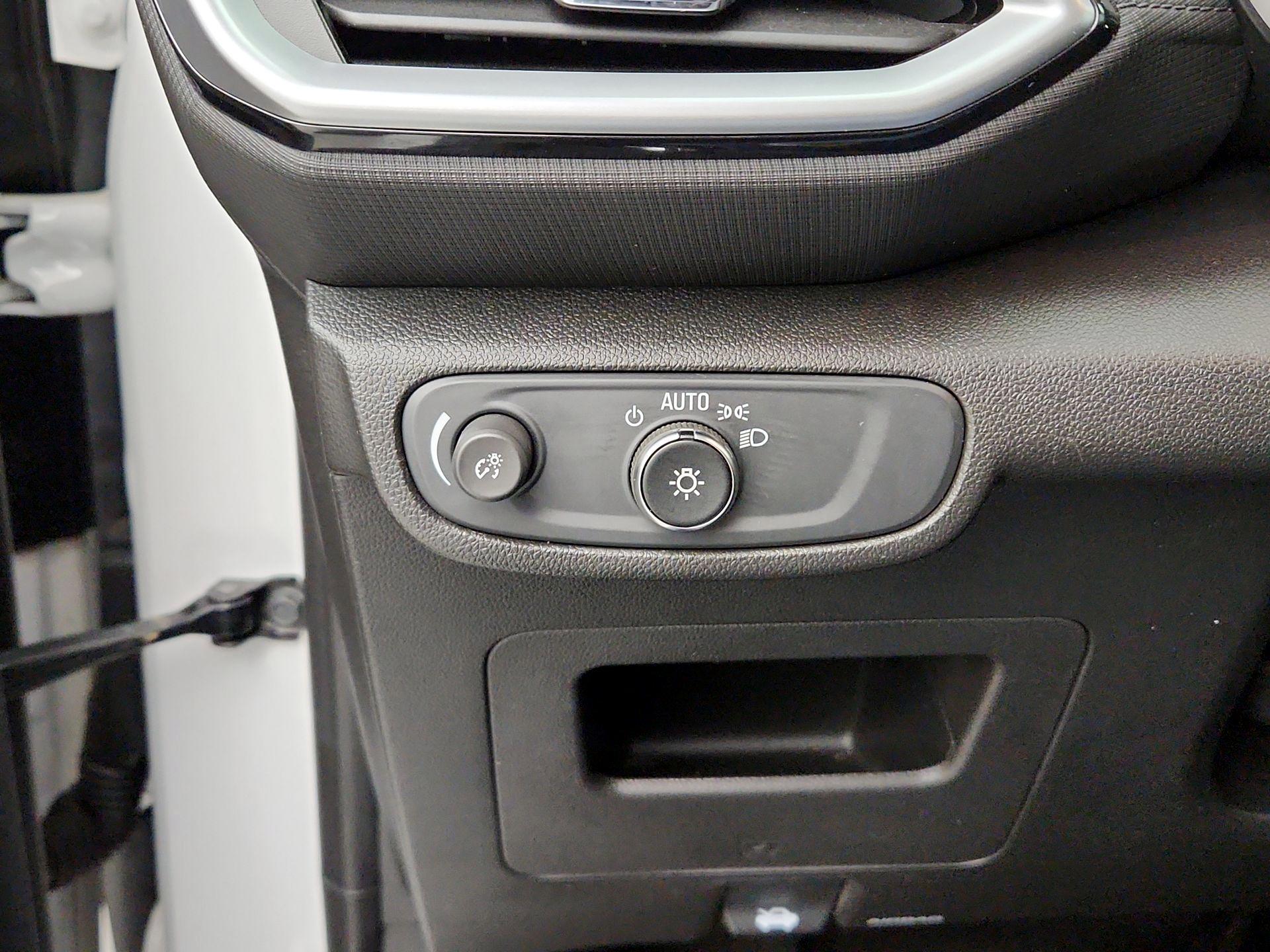 Thumbnail: 2023 Chevrolet TrailBlazer - 13