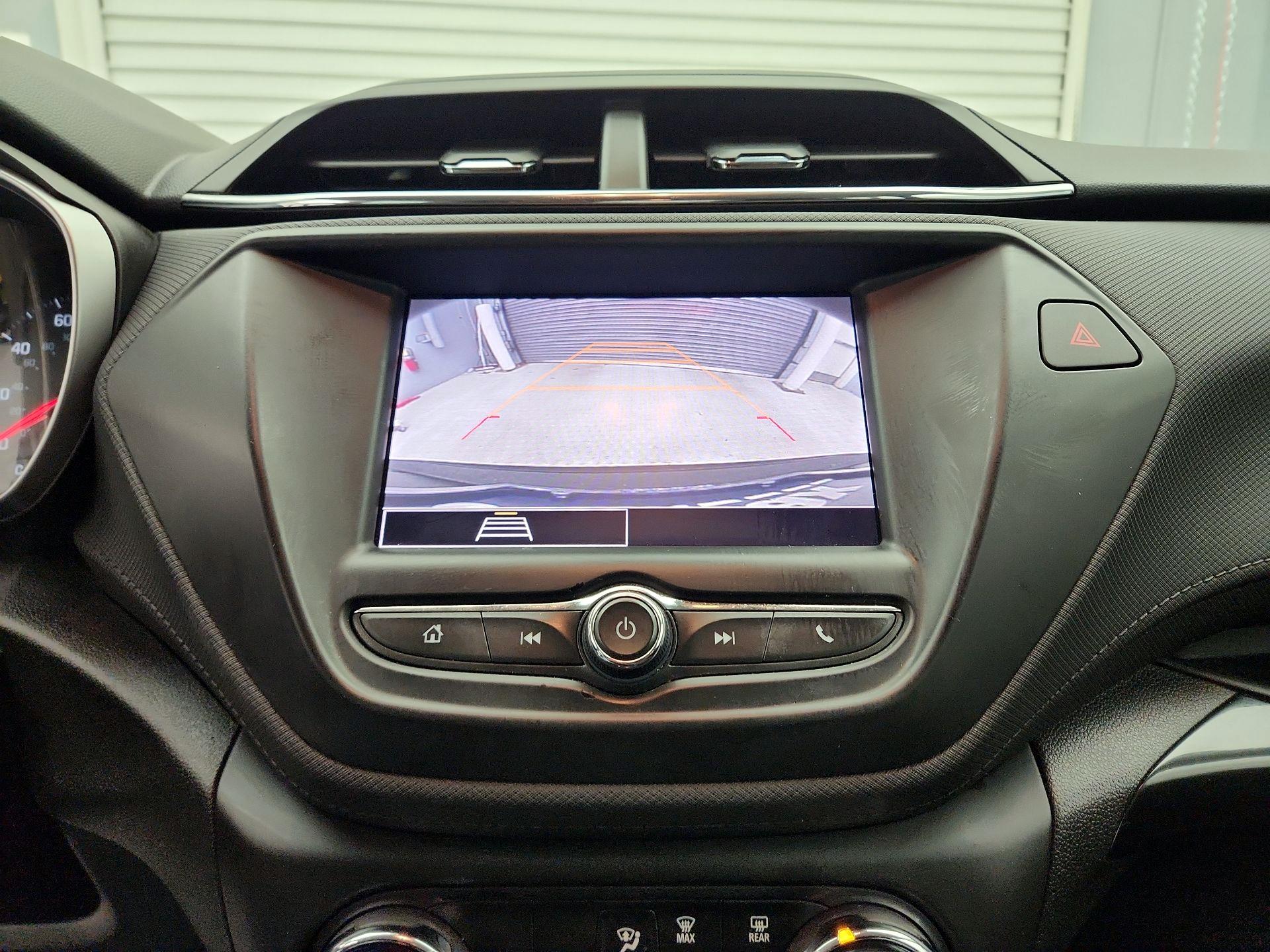 Thumbnail: 2023 Chevrolet TrailBlazer - 14