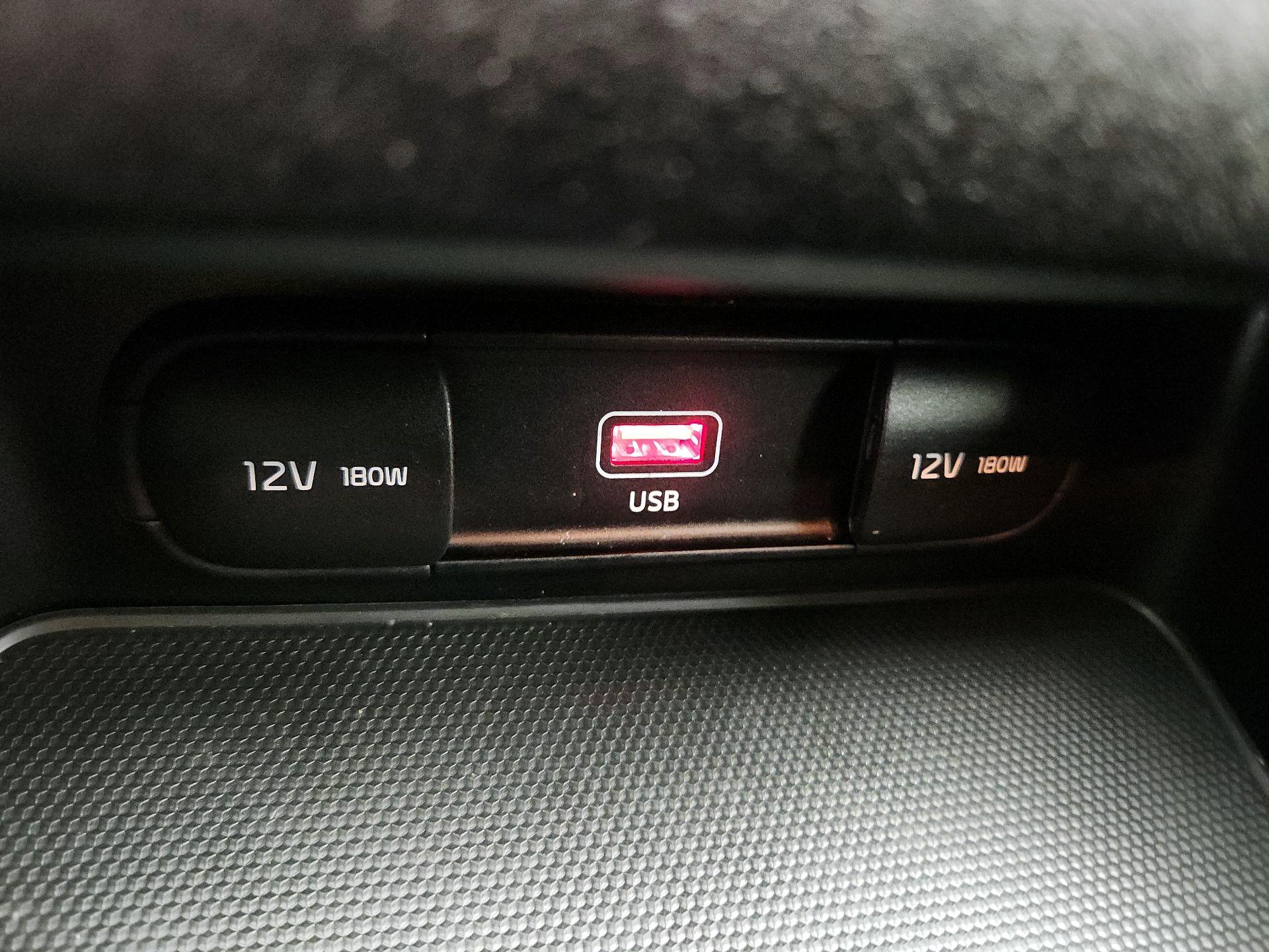 Thumbnail: 2023 Kia Forte - 18