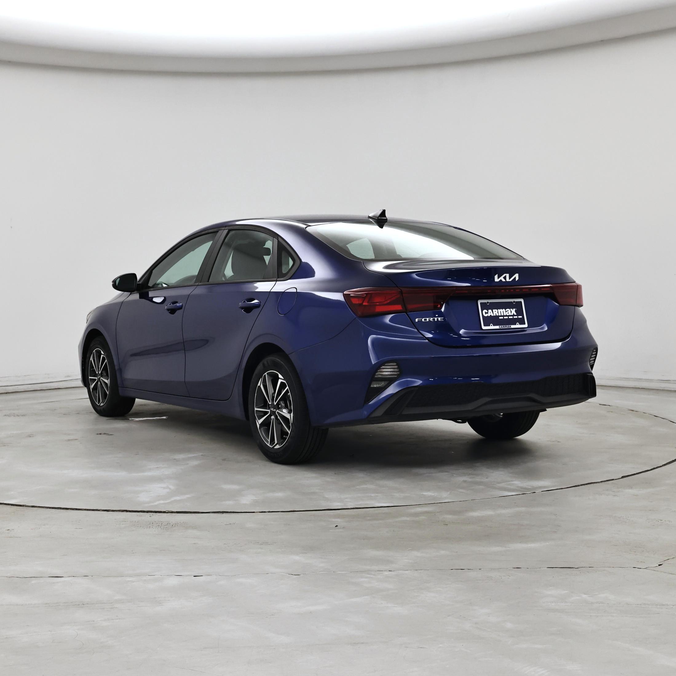 Thumbnail: 2023 Kia Forte - 2