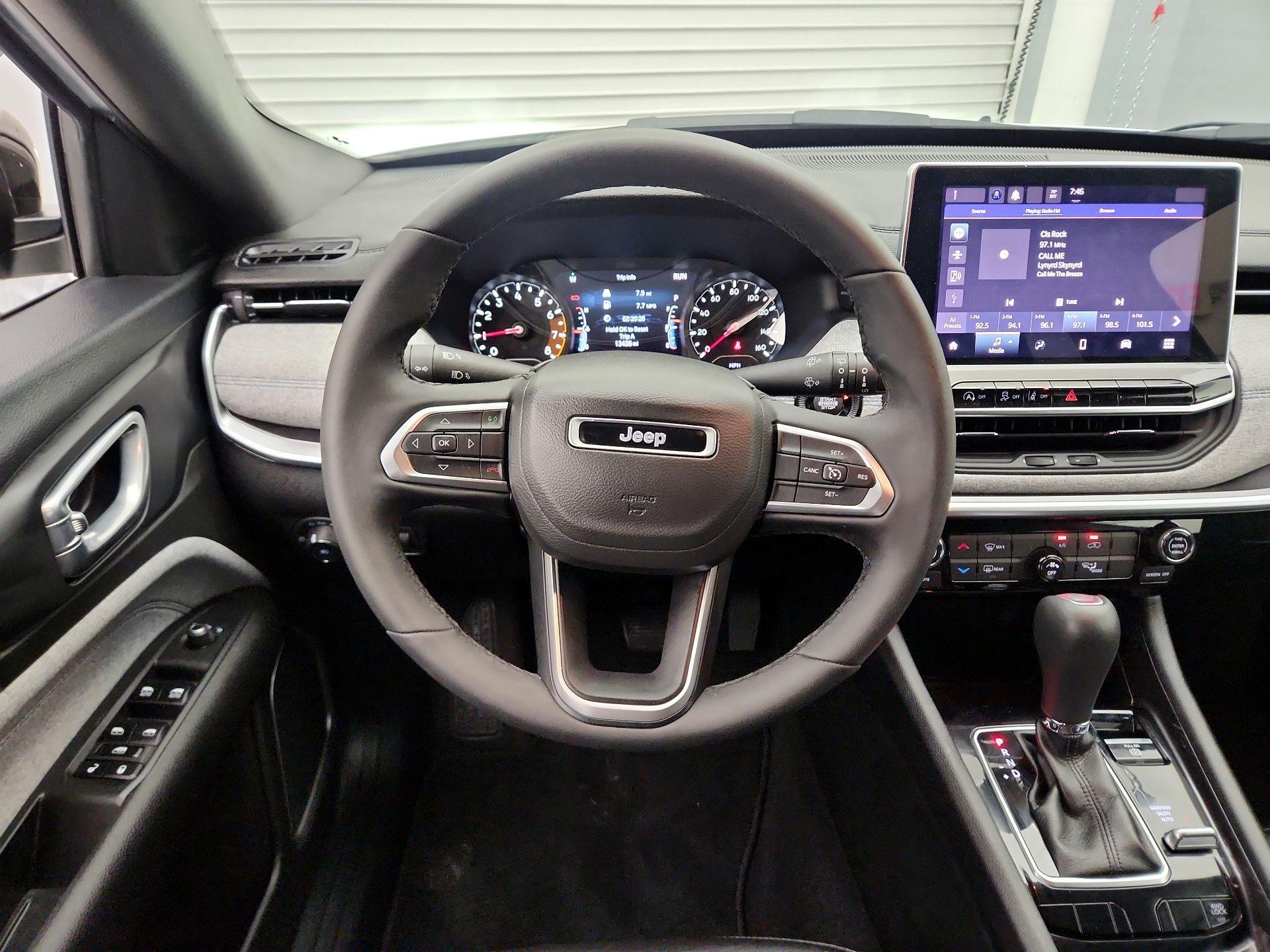 Thumbnail: 2024 Jeep Compass - 10