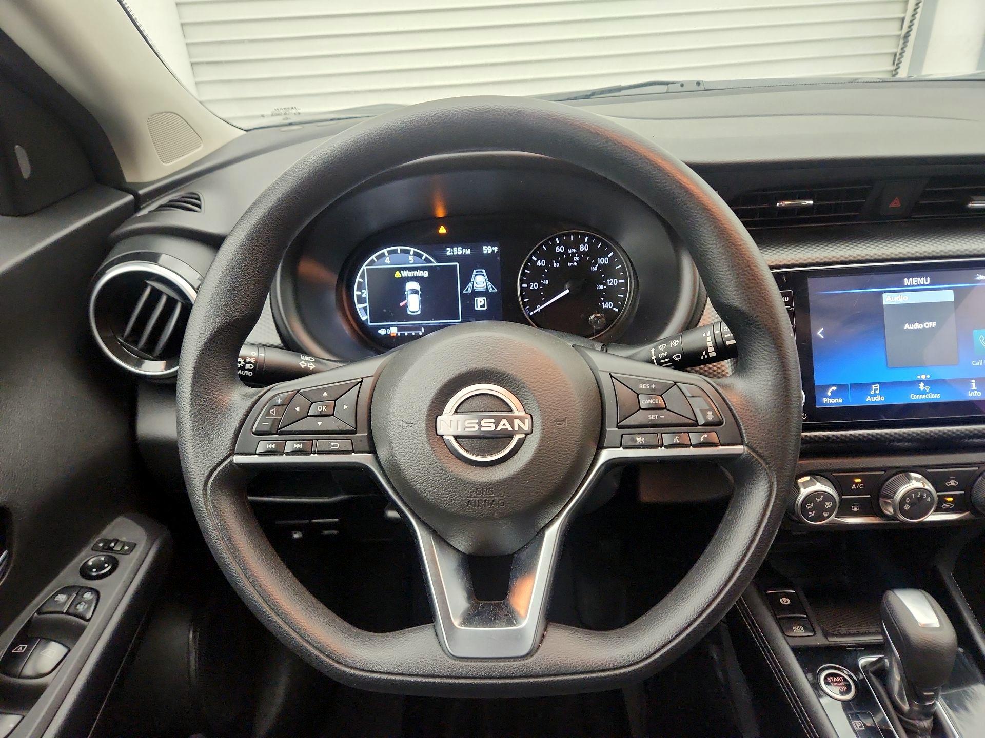 Thumbnail: 2024 Nissan Kicks - 10