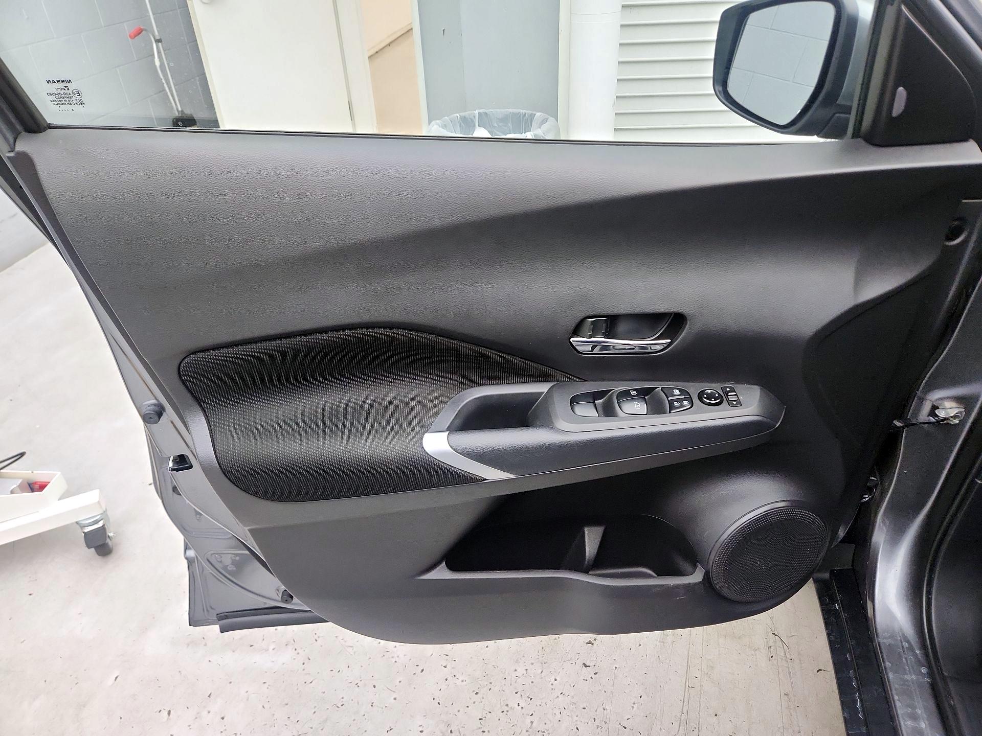 Thumbnail: 2024 Nissan Kicks - 12