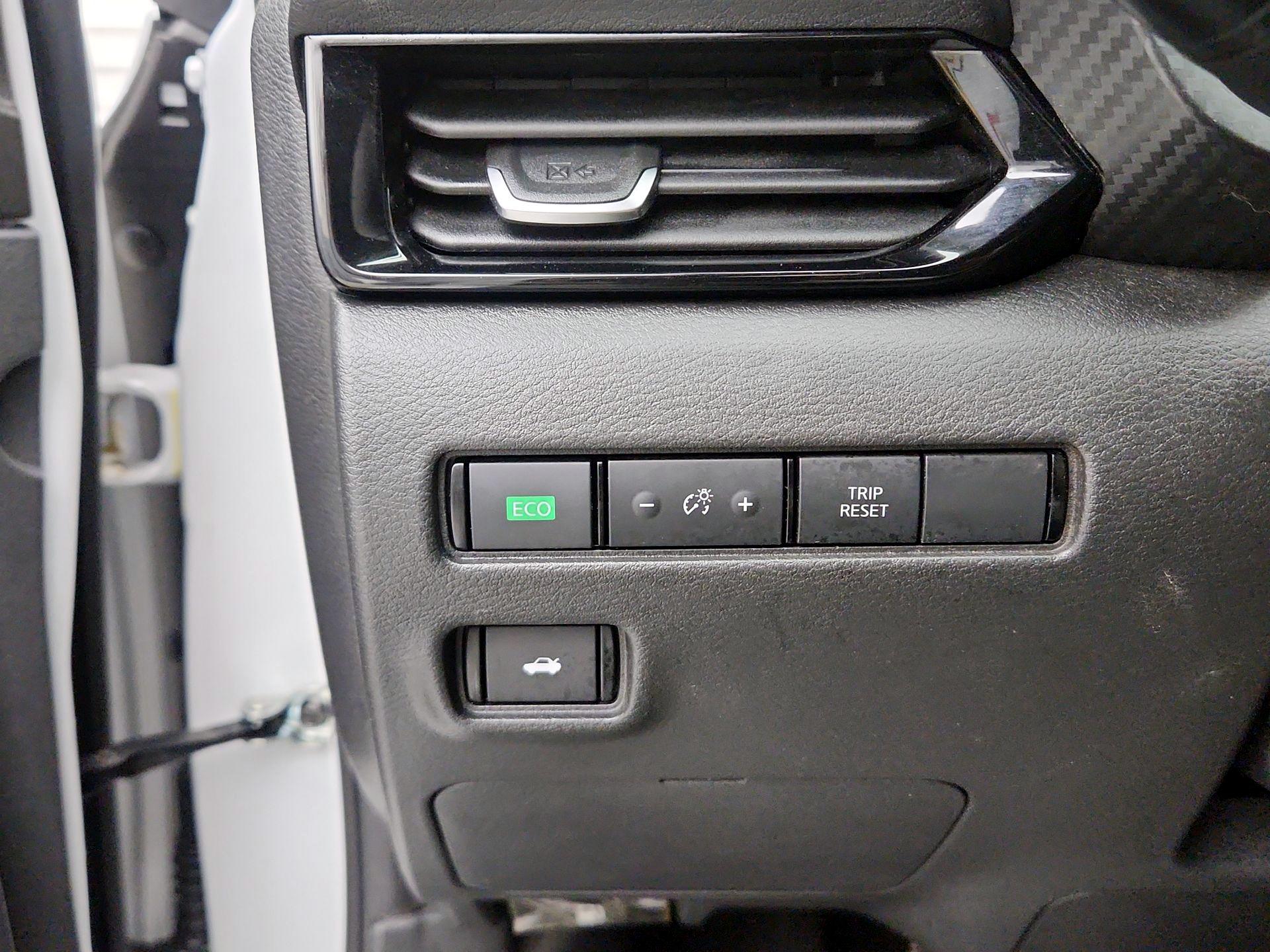 Thumbnail: 2025 Nissan Sentra - 13