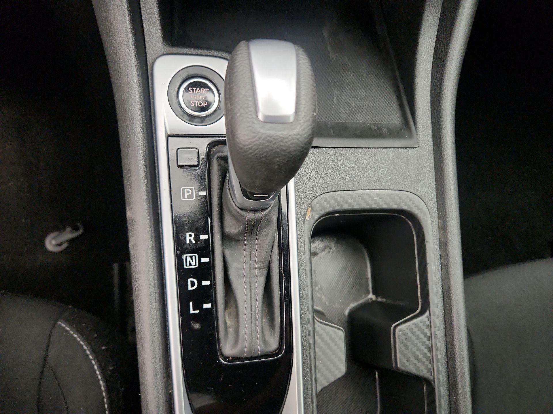 Thumbnail: 2025 Nissan Sentra - 17