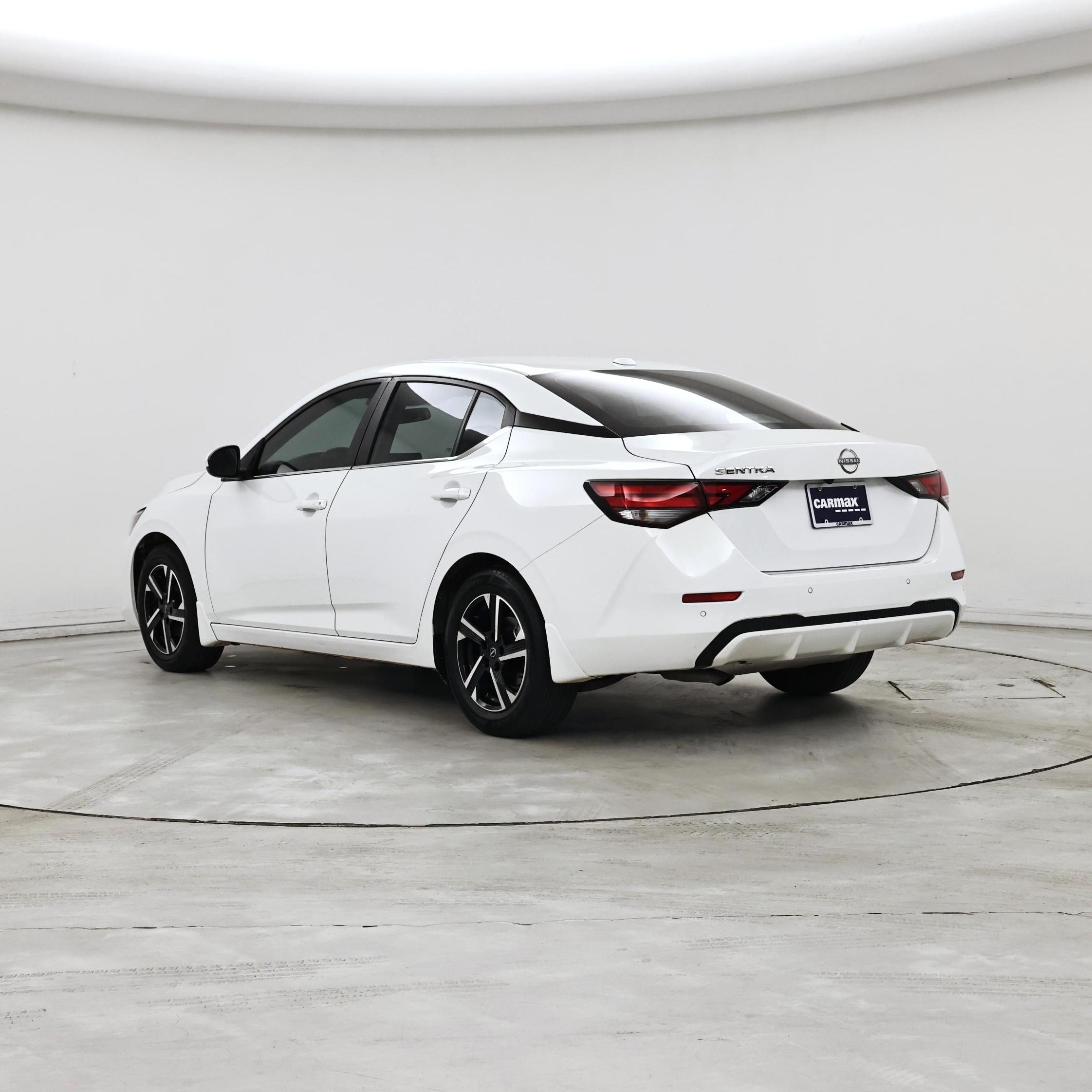 Thumbnail: 2025 Nissan Sentra - 2