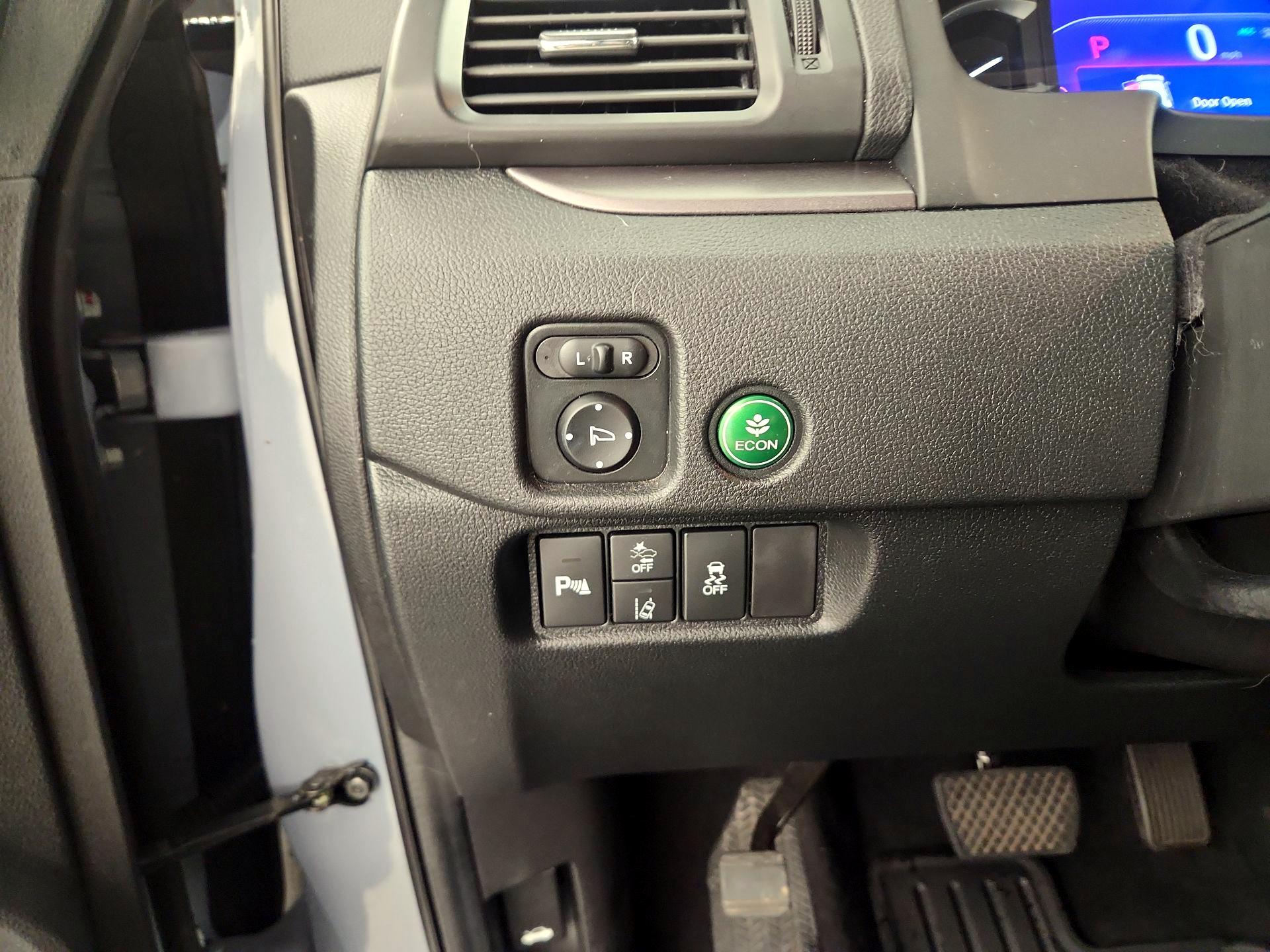 Thumbnail: 2022 Honda Passport - 13