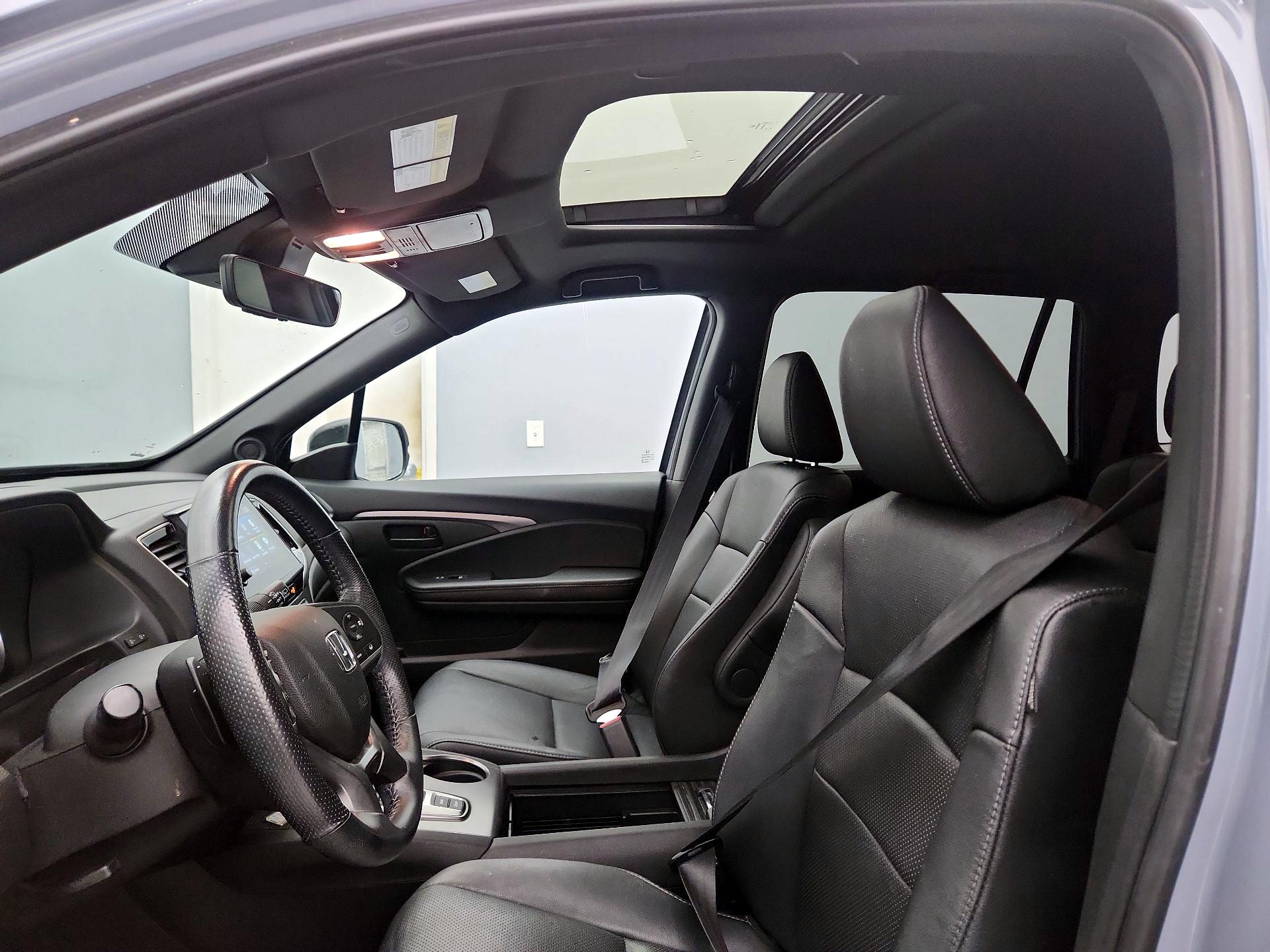 Thumbnail: 2022 Honda Passport - 19