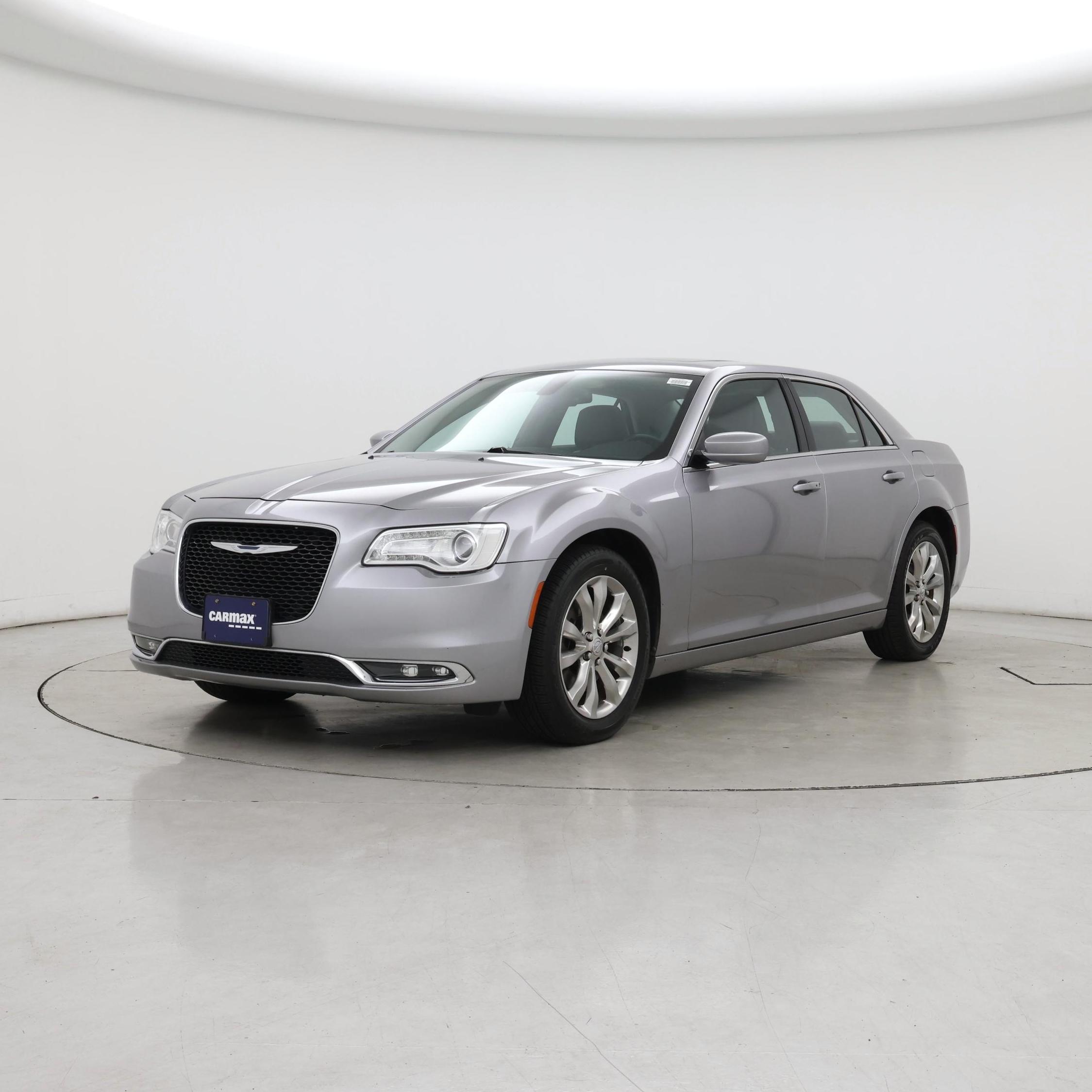 Thumbnail: 2015 Chrysler 300 - 4