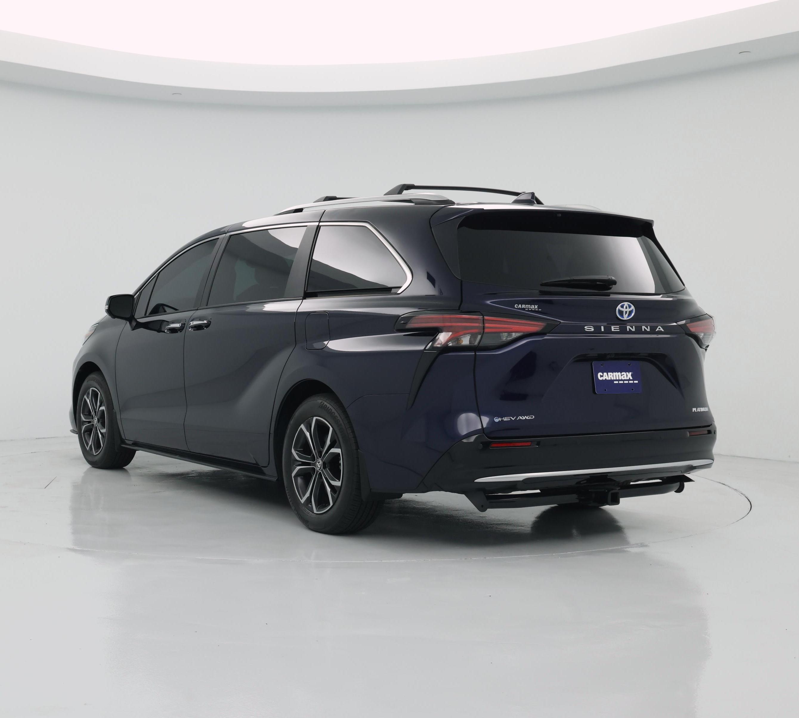 Thumbnail: 2025 Toyota Sienna - 2