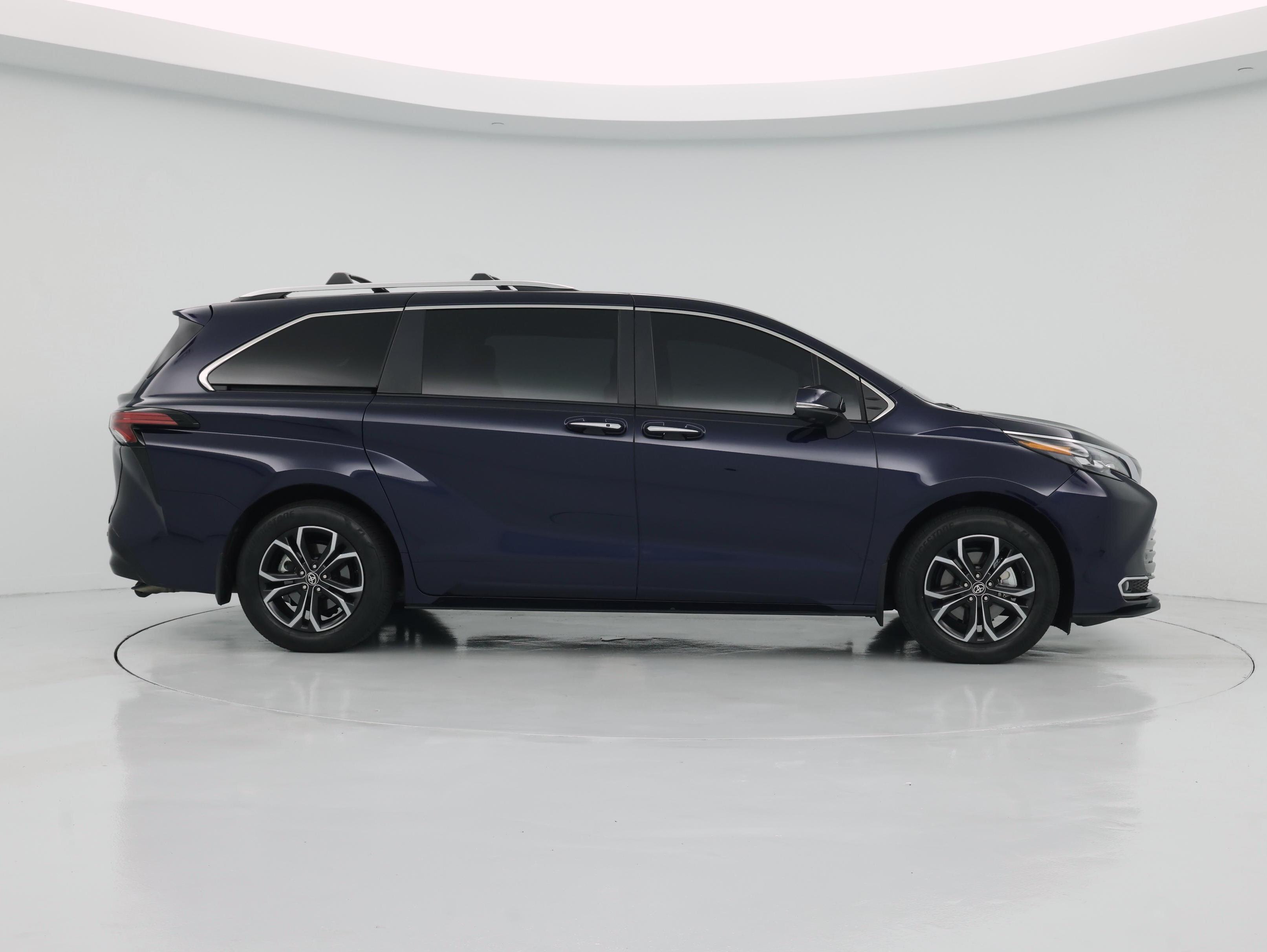 Thumbnail: 2025 Toyota Sienna - 7