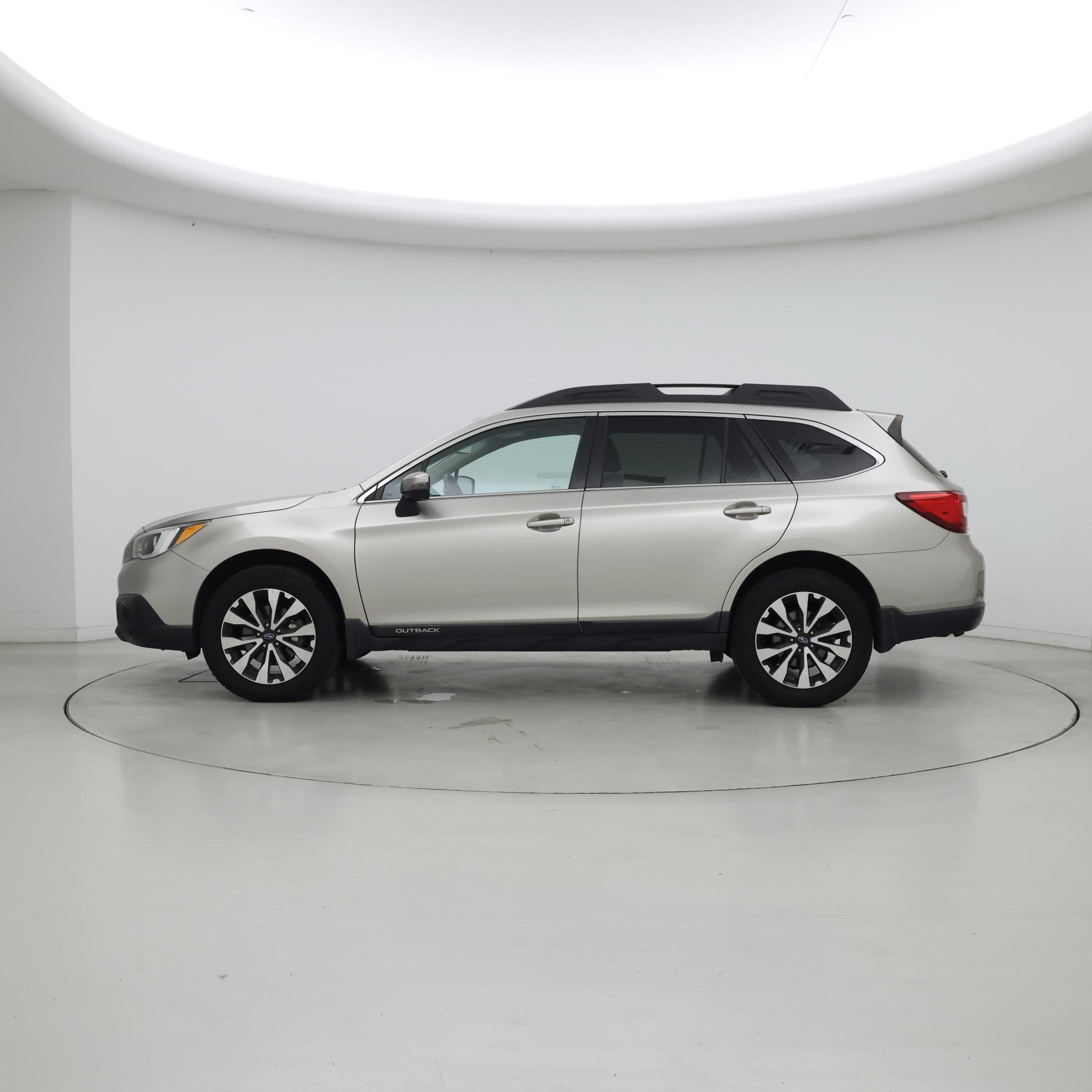 Thumbnail: 2017 Subaru Outback - 3