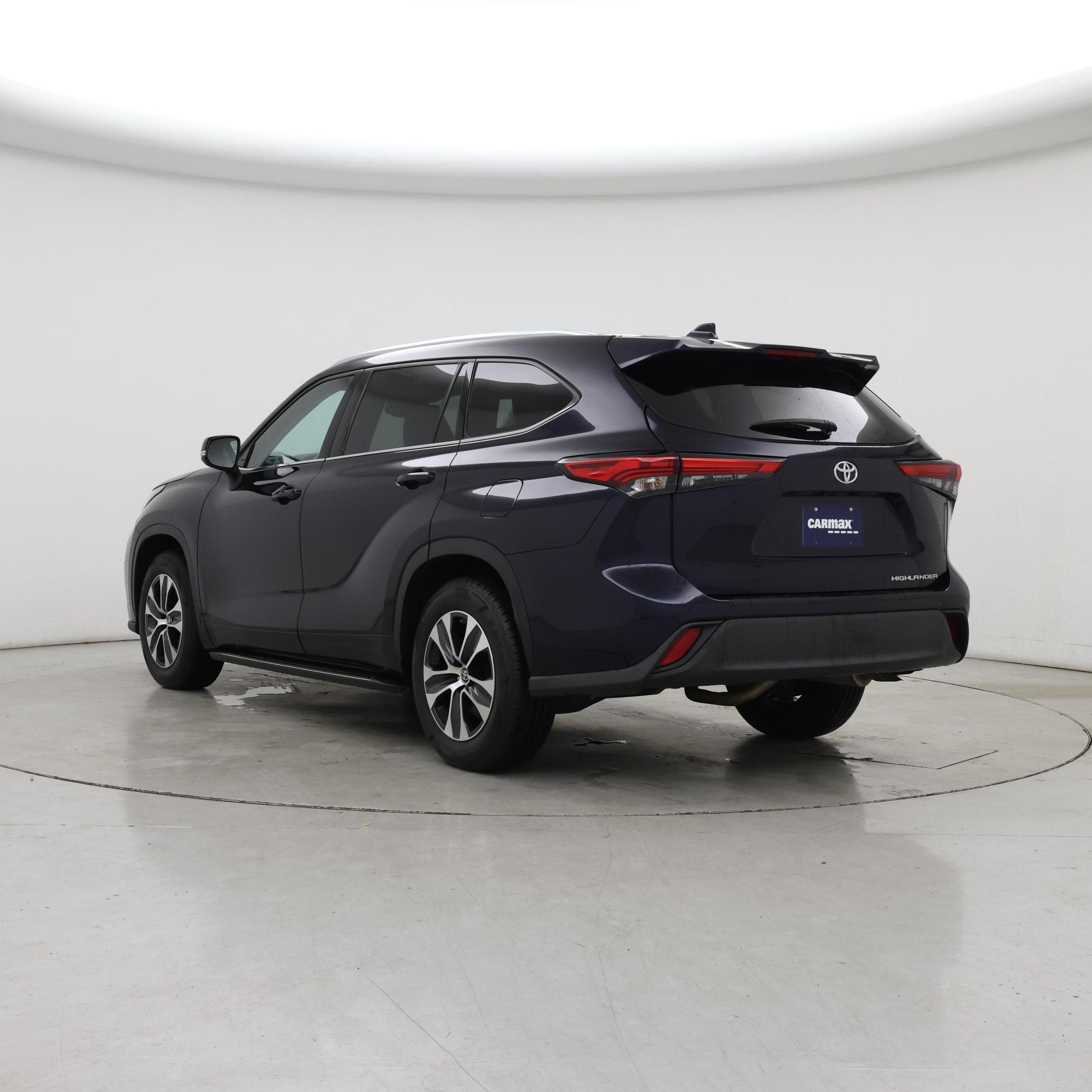 Thumbnail: 2020 Toyota Highlander - 2