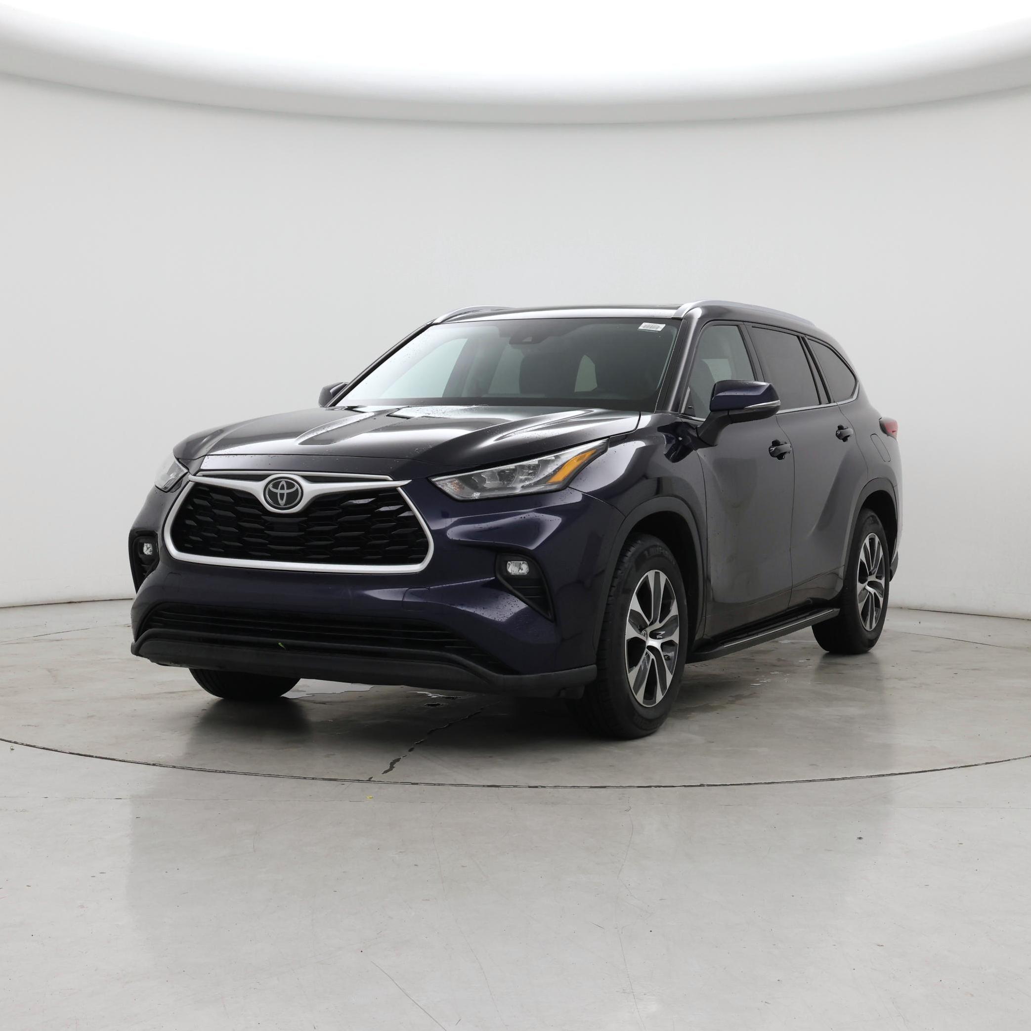 Thumbnail: 2020 Toyota Highlander - 4