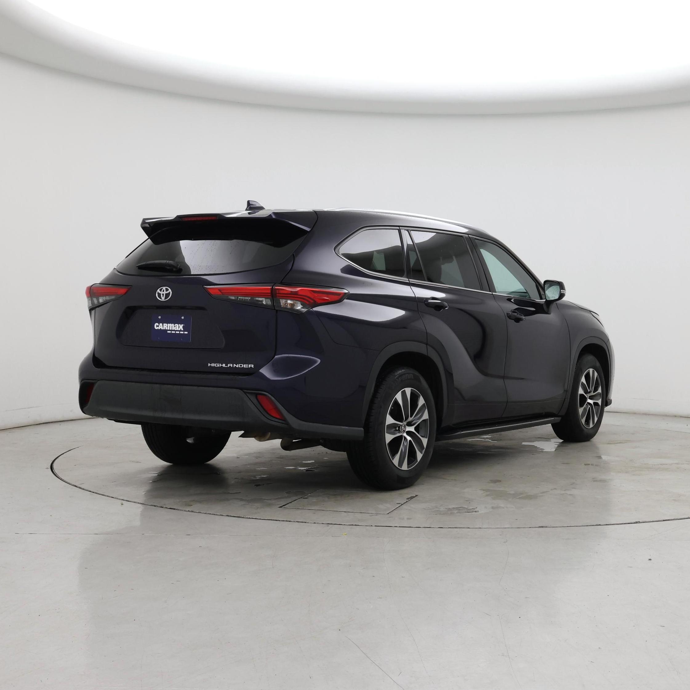 Thumbnail: 2020 Toyota Highlander - 8