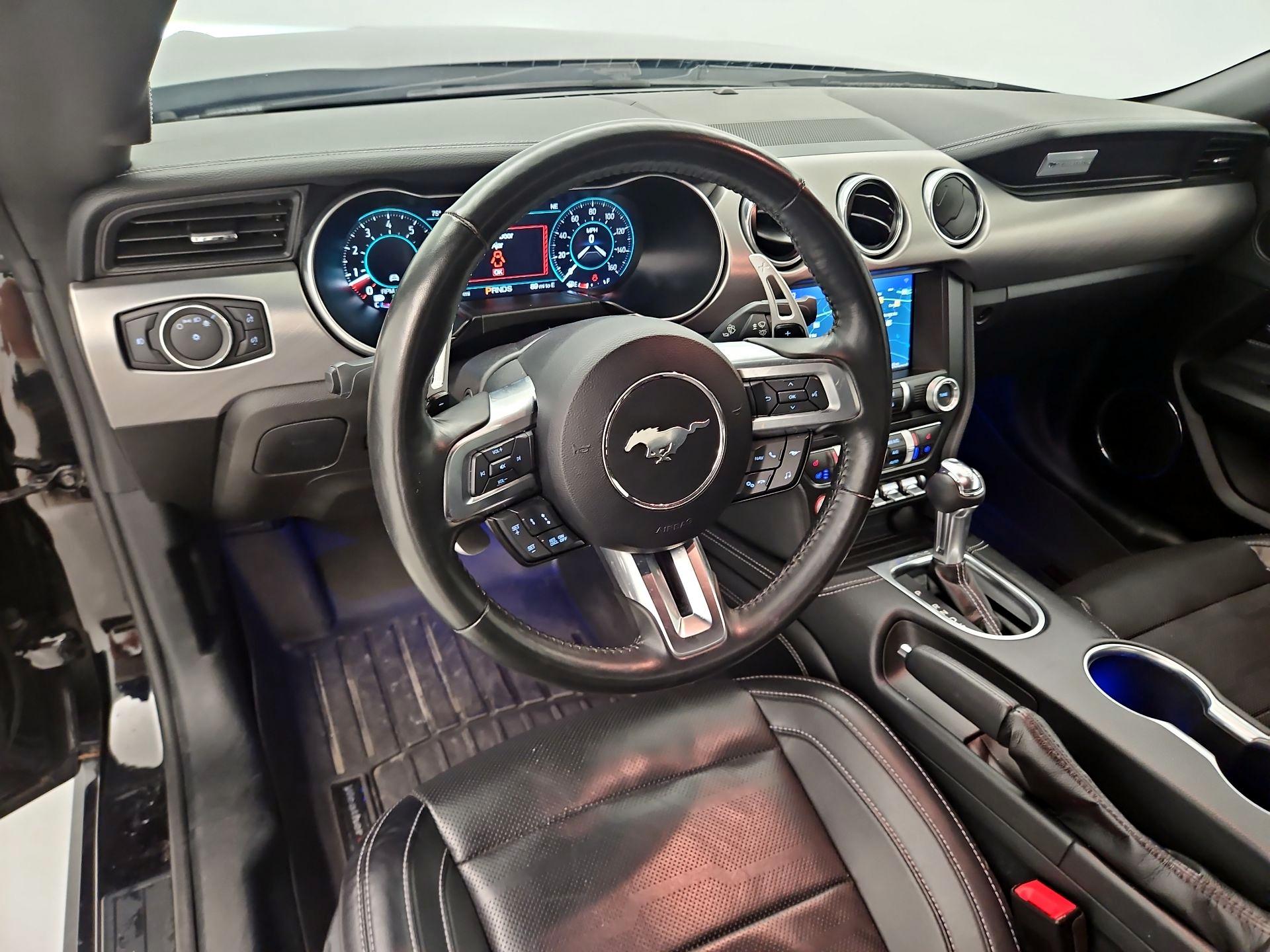 Thumbnail: 2022 Ford Mustang - 9