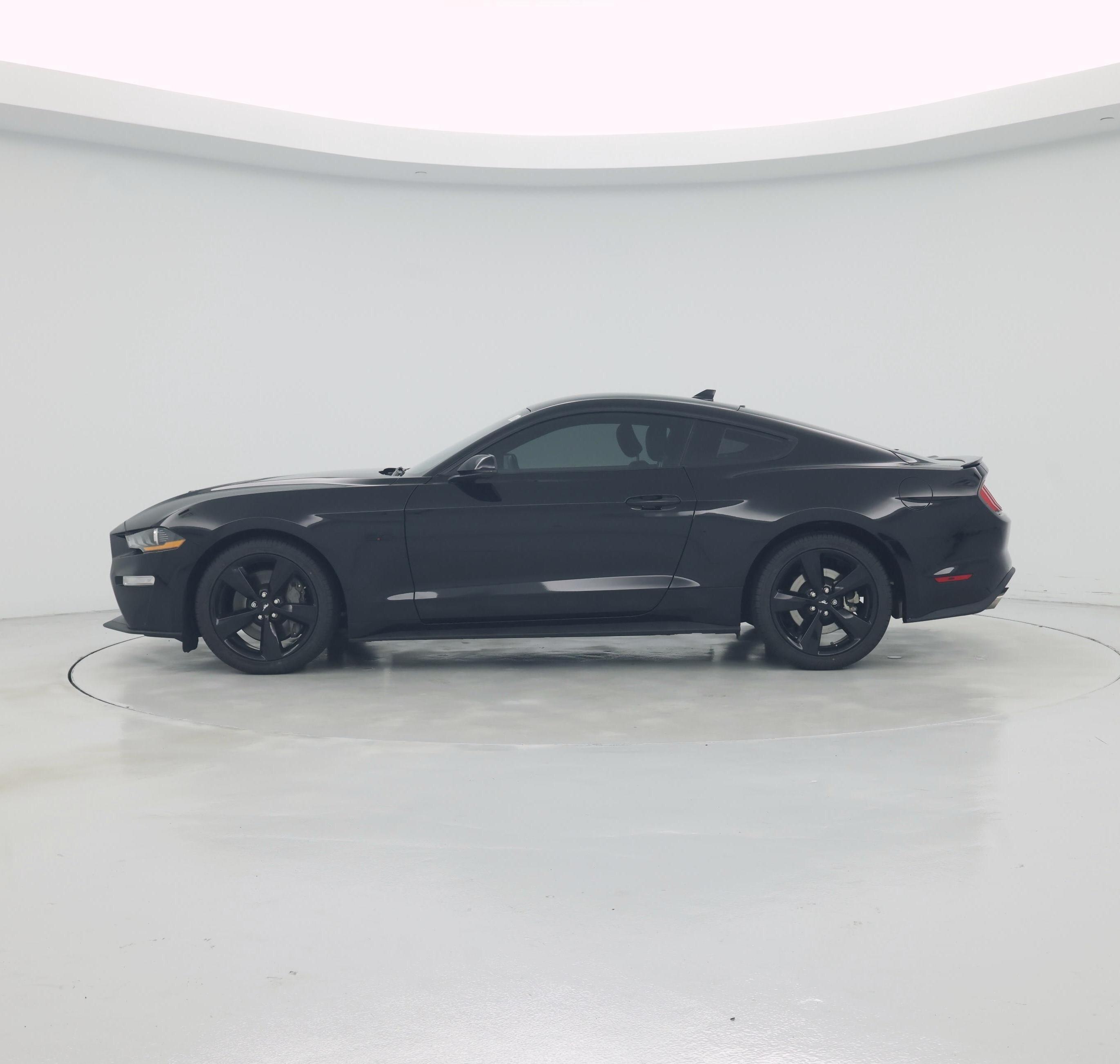 Thumbnail: 2022 Ford Mustang - 3
