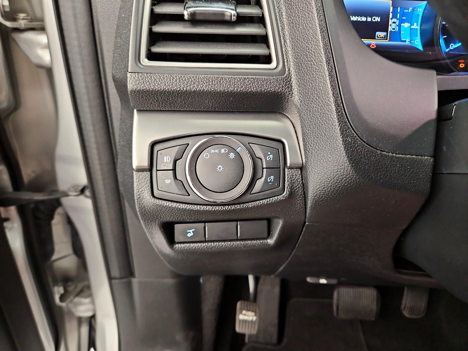 Thumbnail: 2019 Ford Explorer - 13