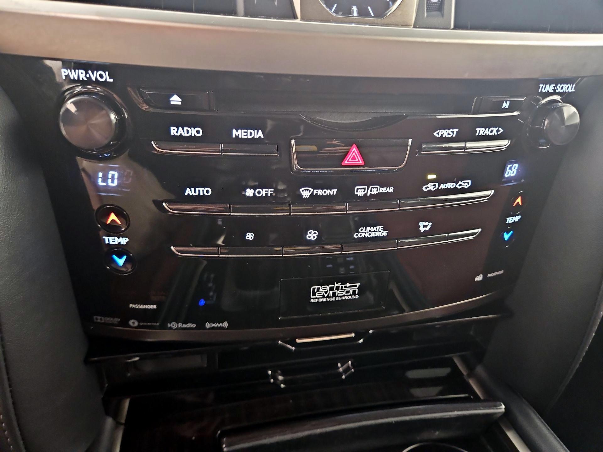 Thumbnail: 2021 Lexus LX - 17