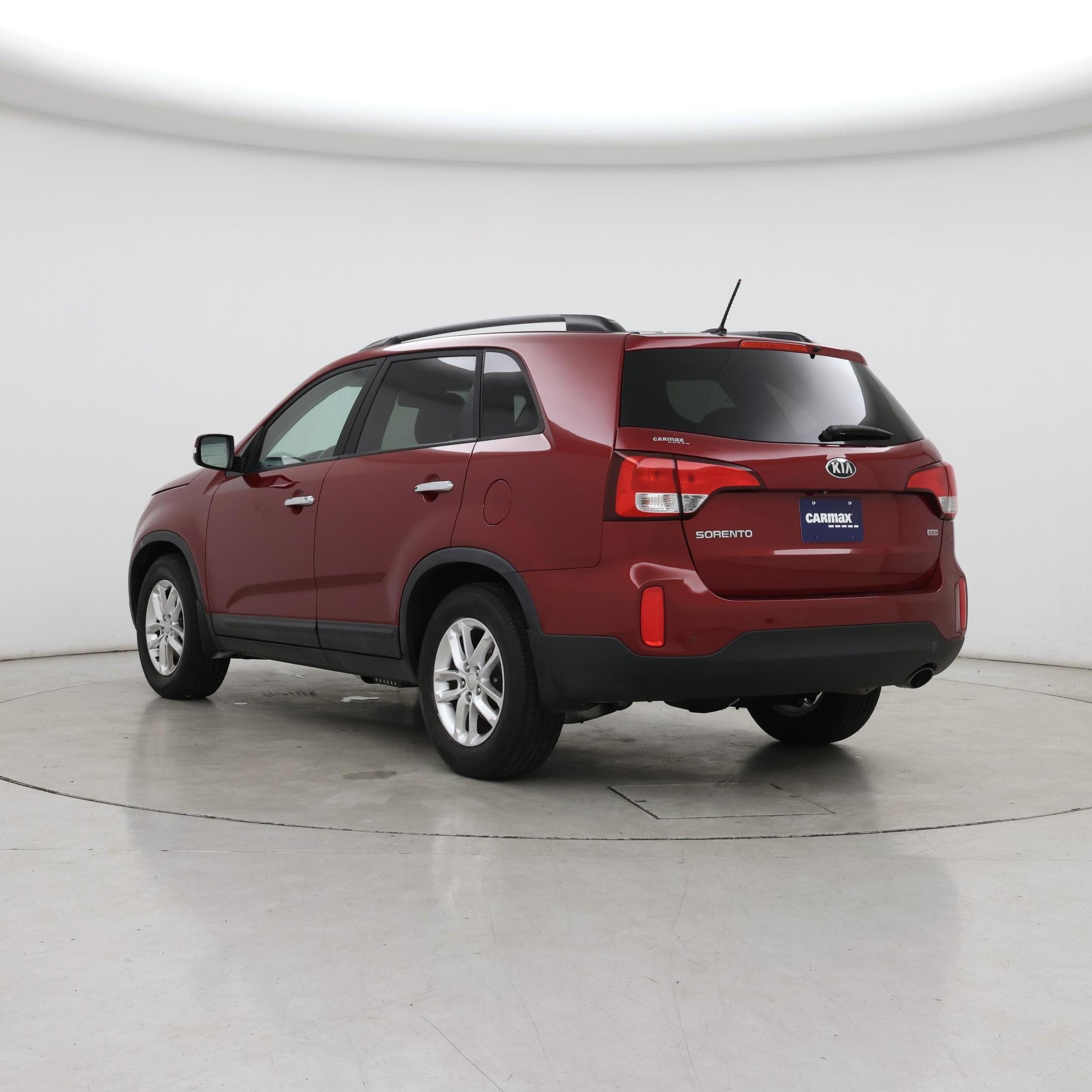 Thumbnail: 2015 Kia Sorento - 2