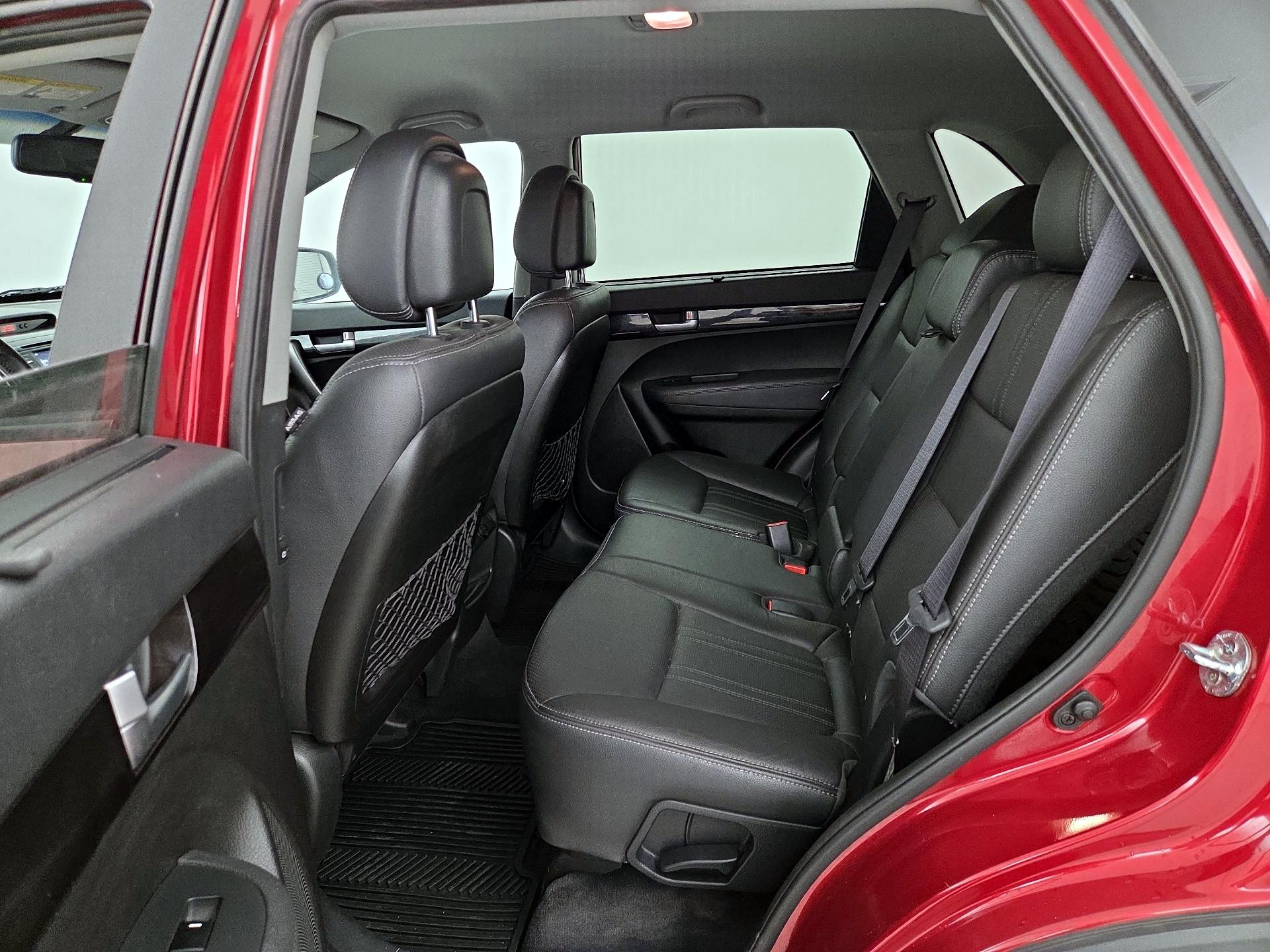 Thumbnail: 2015 Kia Sorento - 19