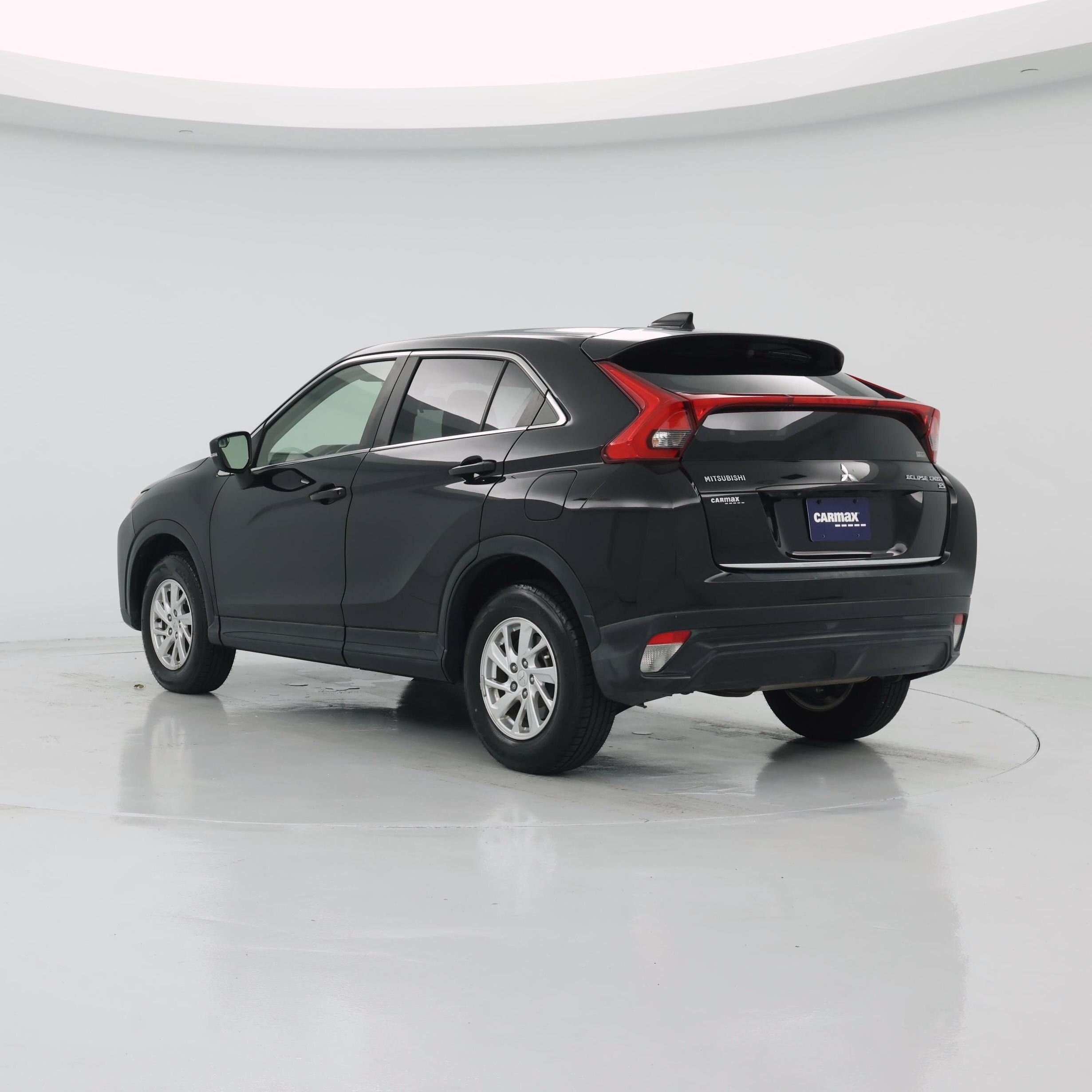 Thumbnail: 2018 Mitsubishi Eclipse Cross - 2