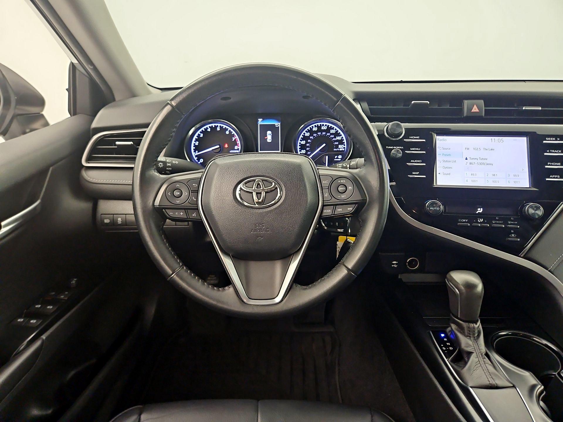 Thumbnail: 2019 Toyota Camry - 10