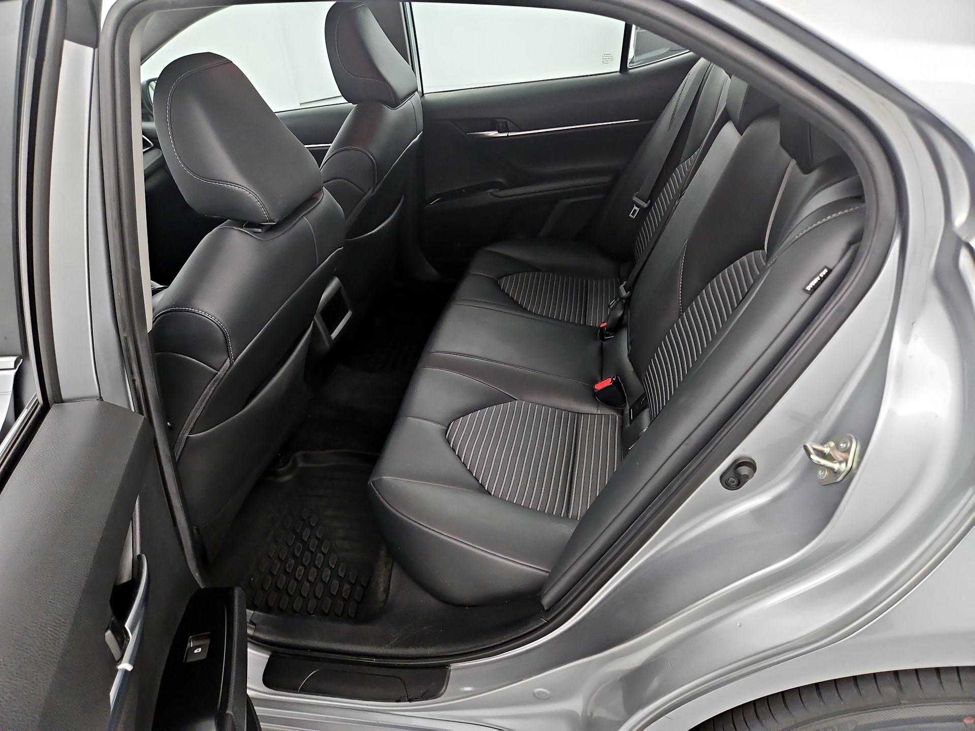 Thumbnail: 2019 Toyota Camry - 19