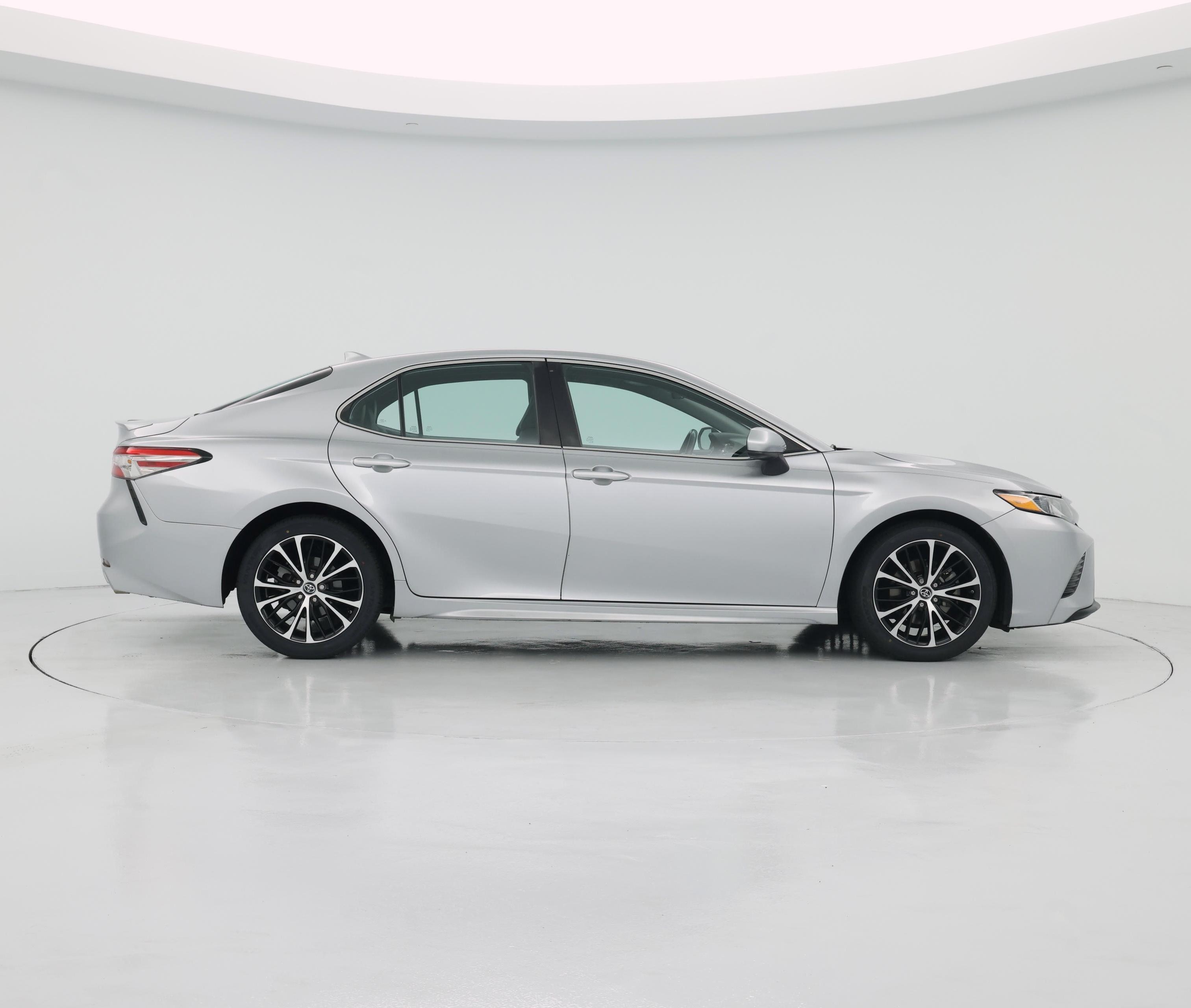 Thumbnail: 2019 Toyota Camry - 7