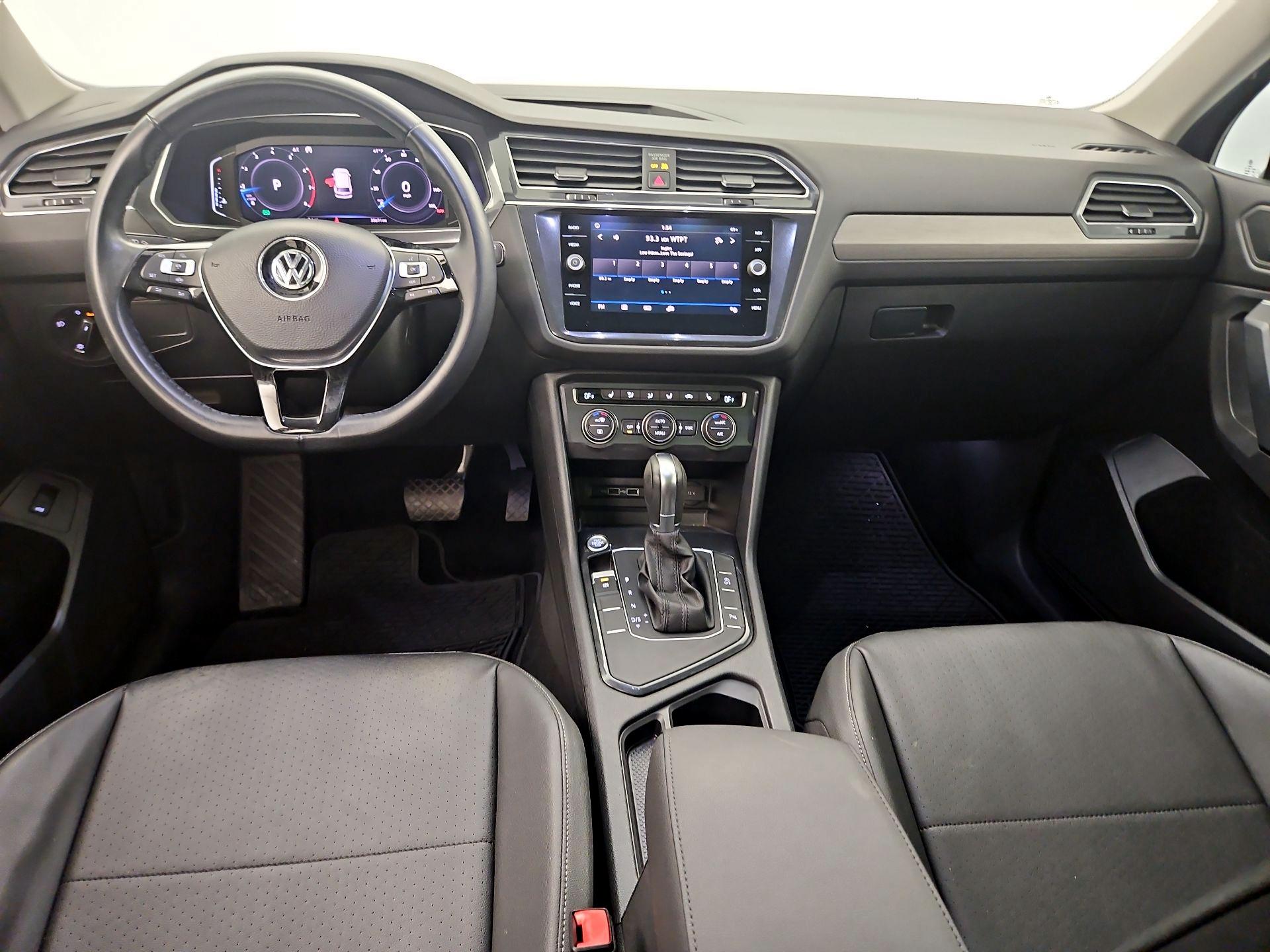 Thumbnail: 2019 Volkswagen Tiguan - 9