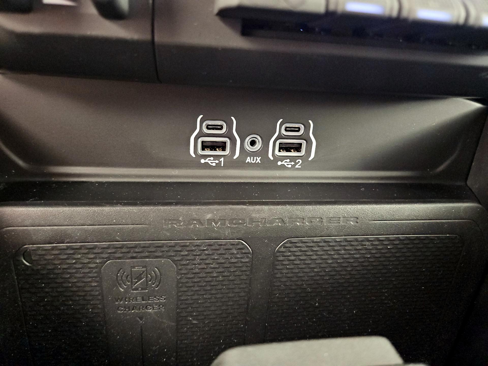 Thumbnail: 2025 RAM 1500 - 19