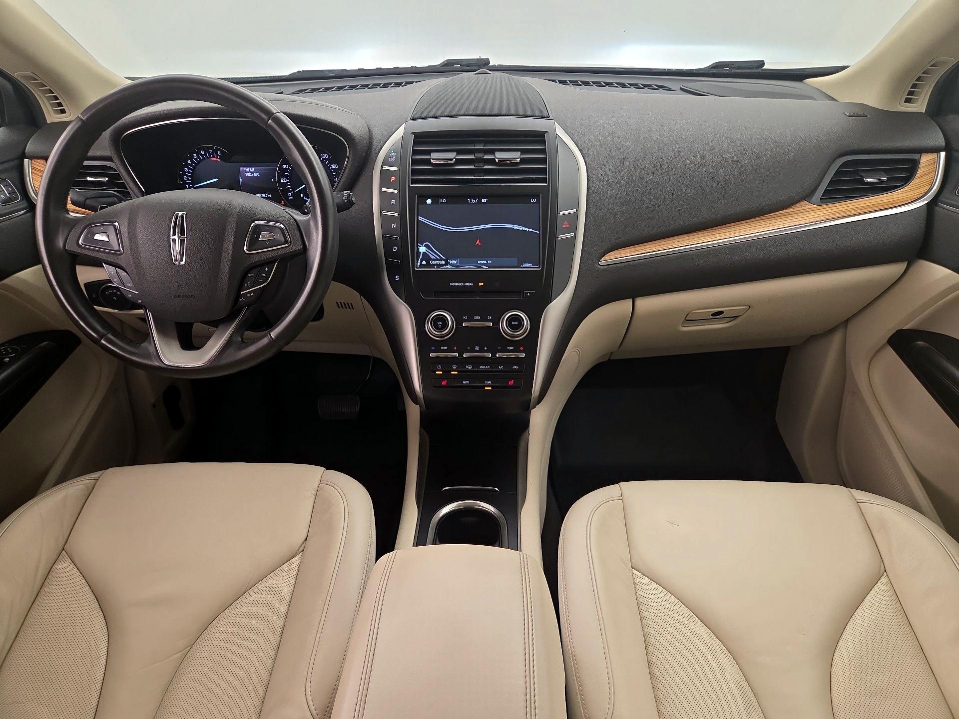 Thumbnail: 2016 Lincoln MKC - 9