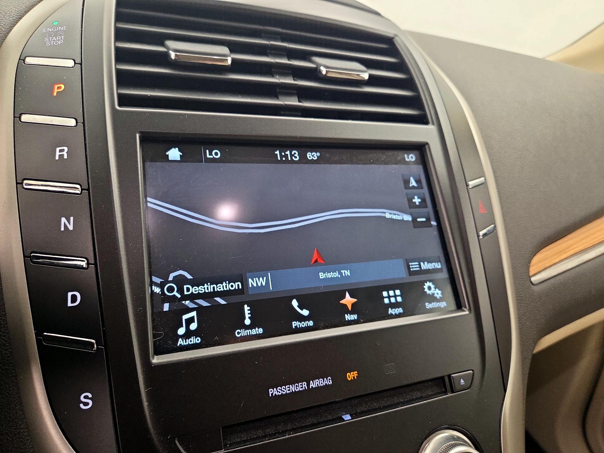 Thumbnail: 2016 Lincoln MKC - 14