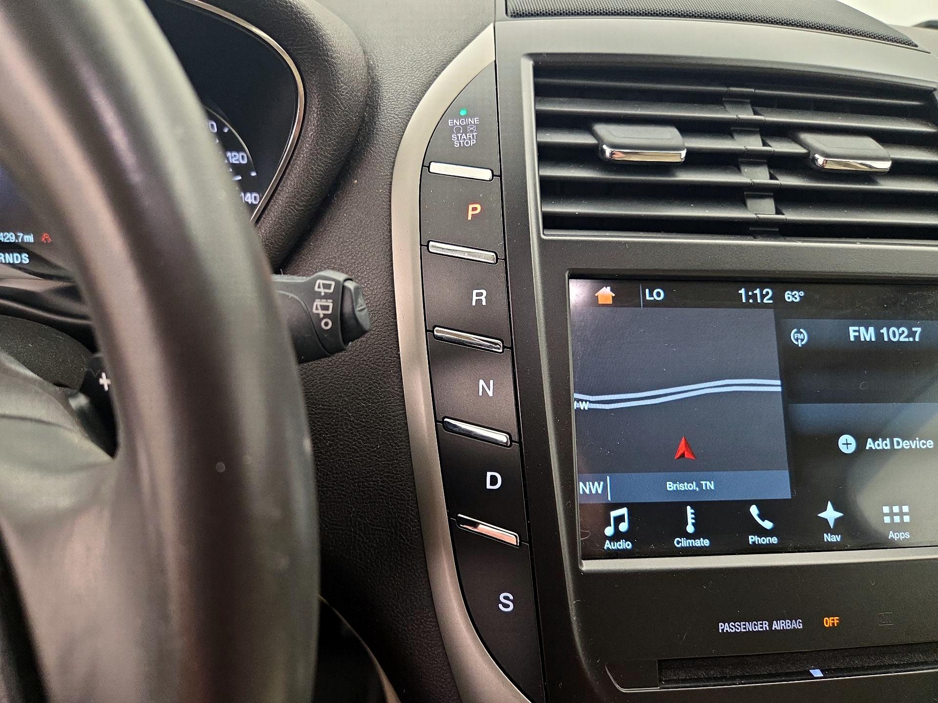 Thumbnail: 2016 Lincoln MKC - 18
