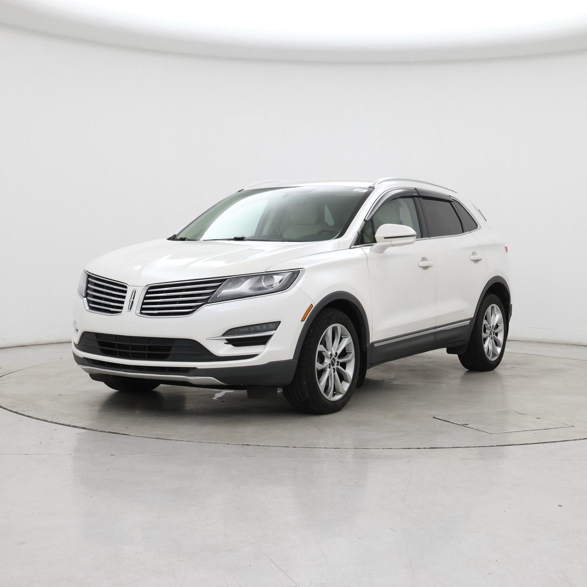 Thumbnail: 2016 Lincoln MKC - 4