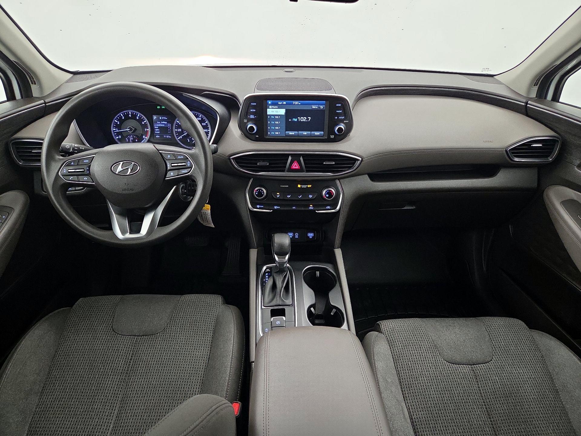 Thumbnail: 2019 Hyundai Santa Fe - 9
