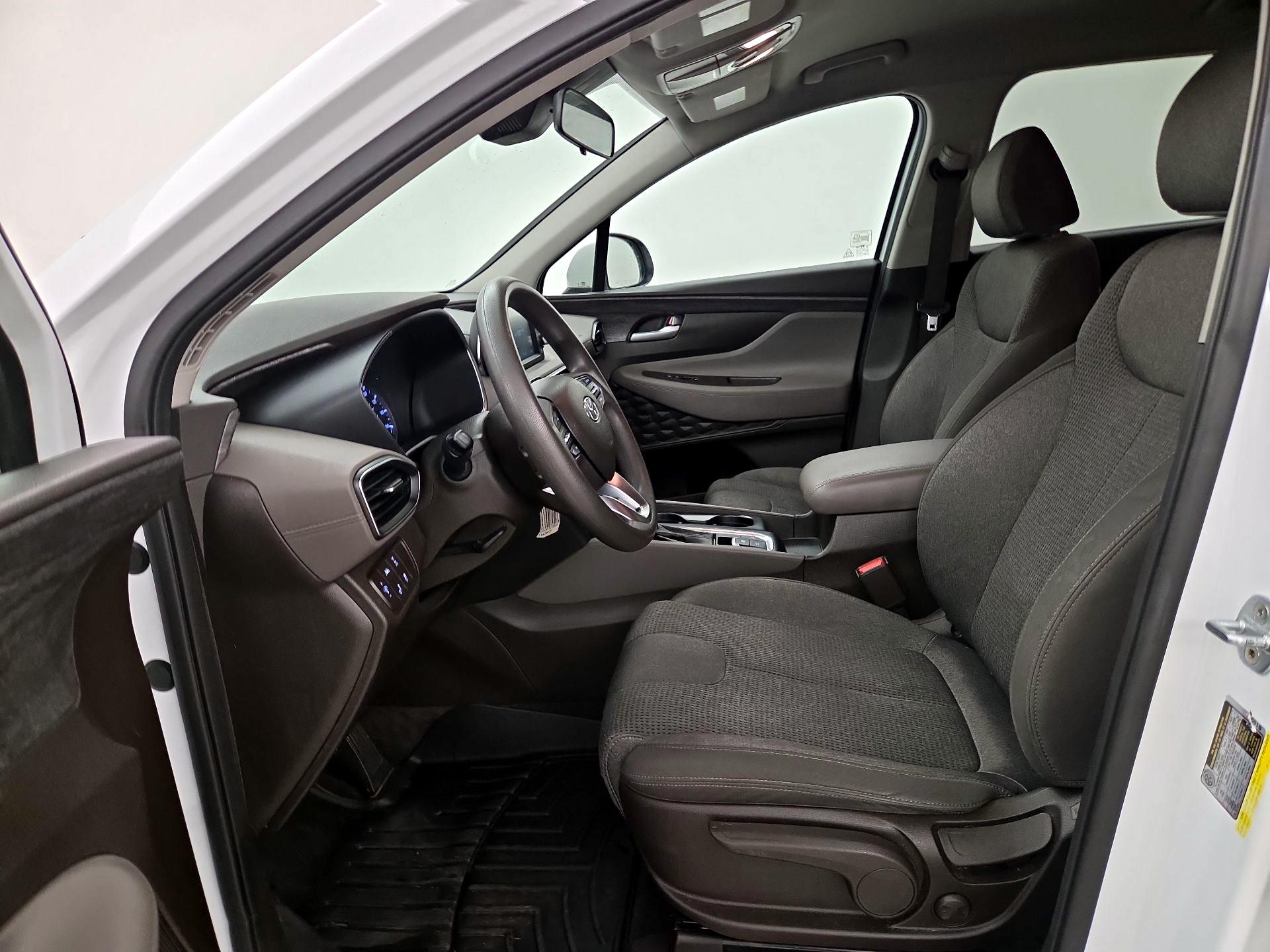 Thumbnail: 2019 Hyundai Santa Fe - 11