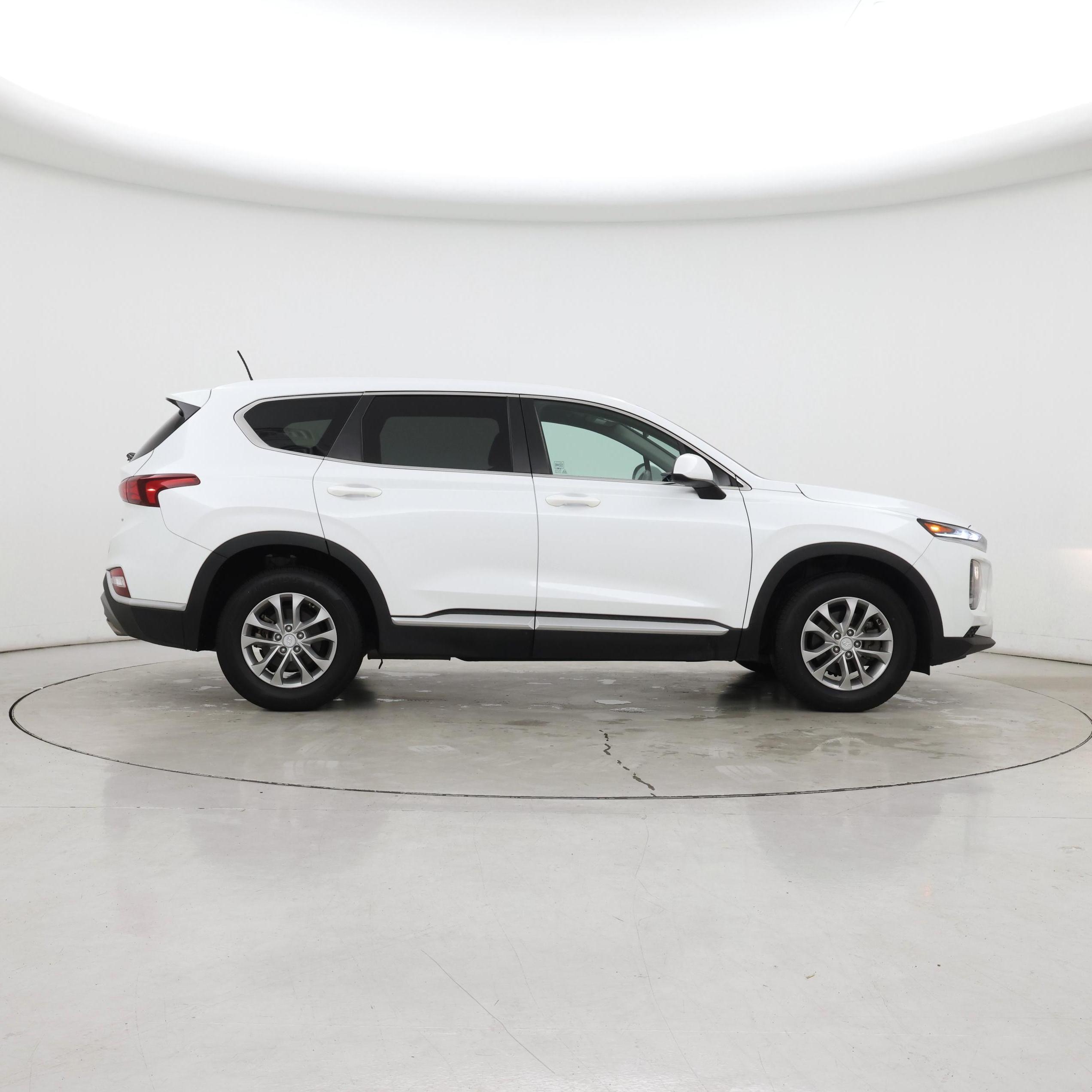 Thumbnail: 2019 Hyundai Santa Fe - 7