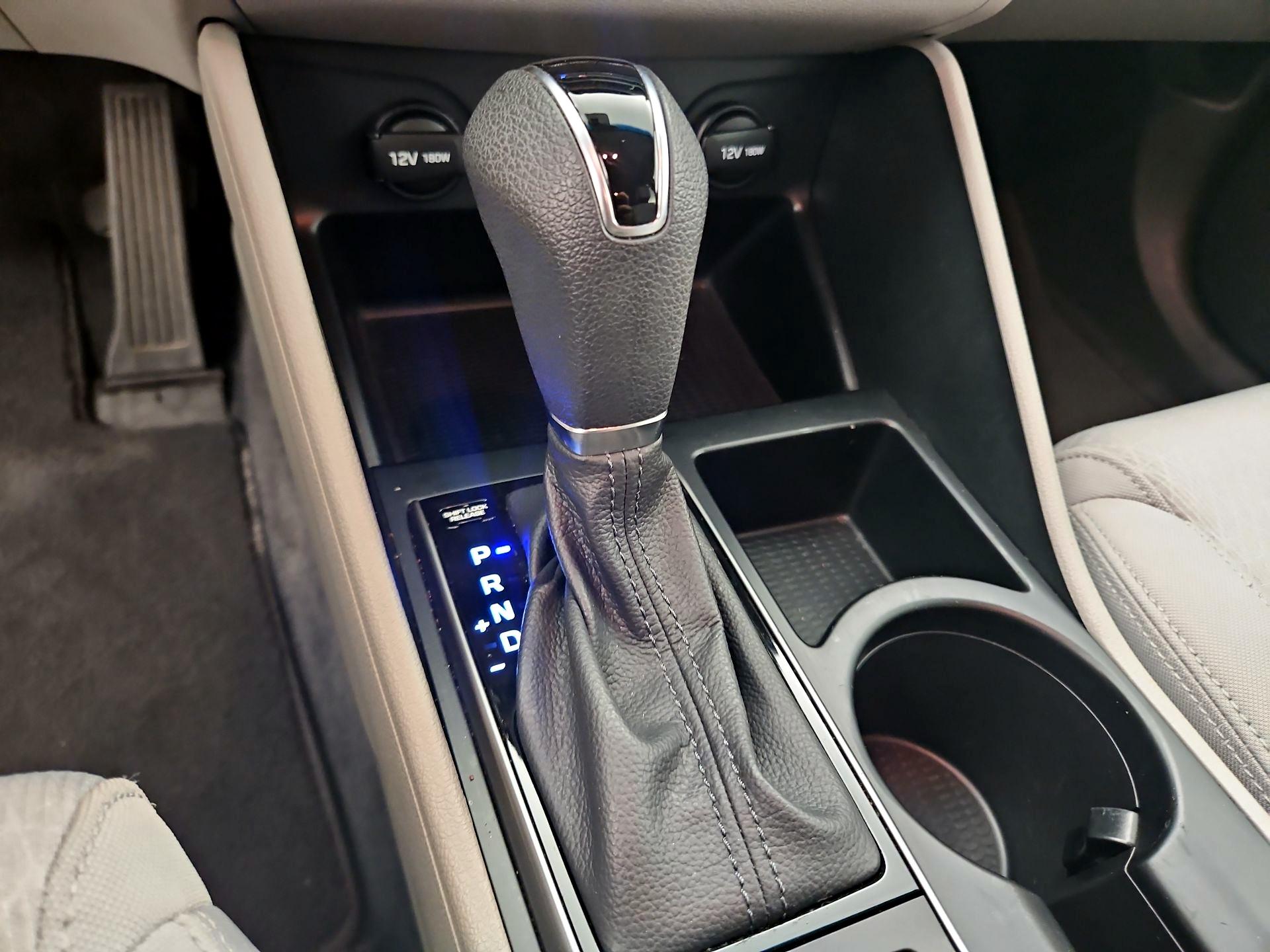 Thumbnail: 2017 Hyundai Tucson - 17