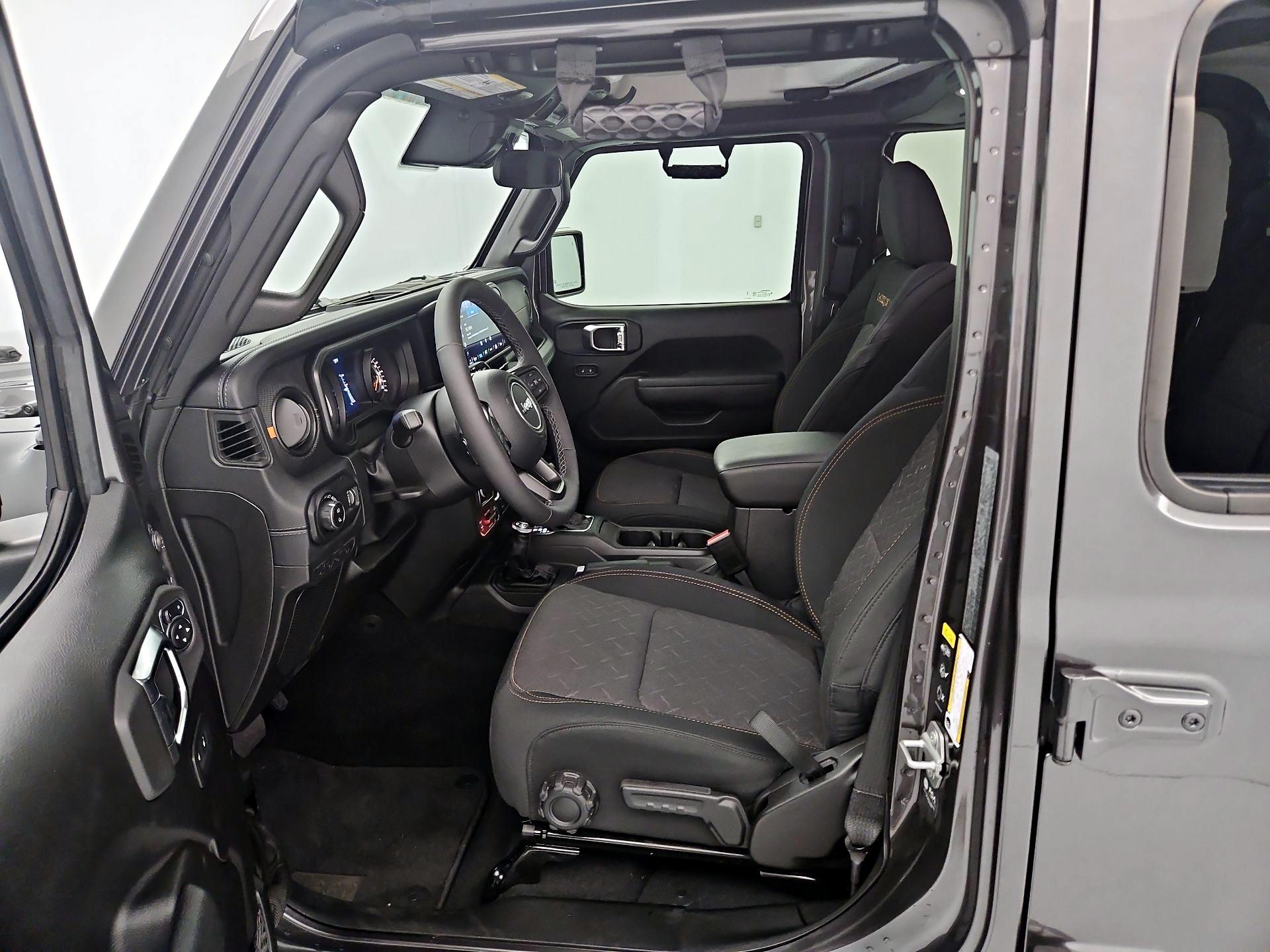 Thumbnail: 2025 Jeep Gladiator - 11