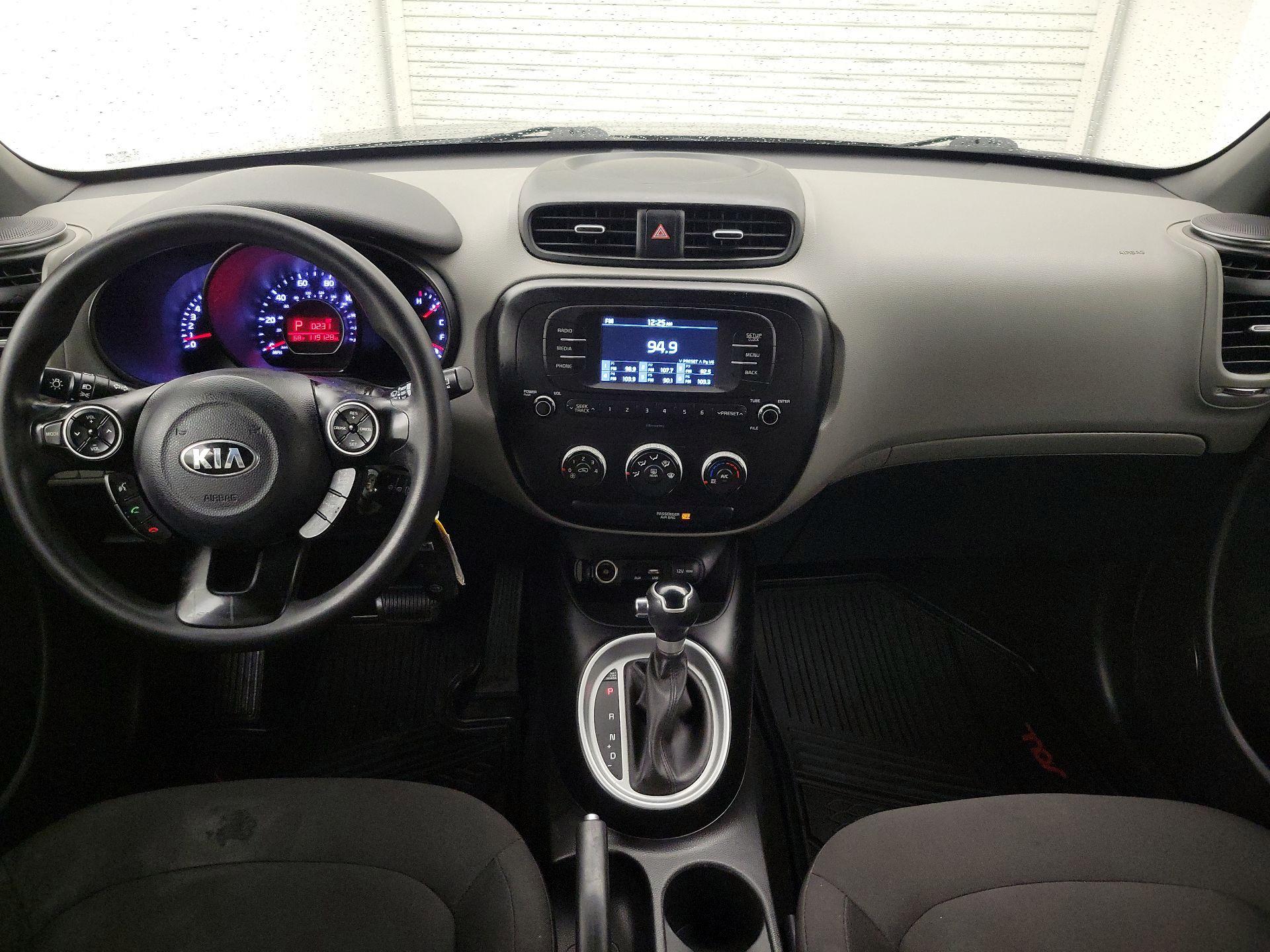 Thumbnail: 2017 Kia Soul - 9