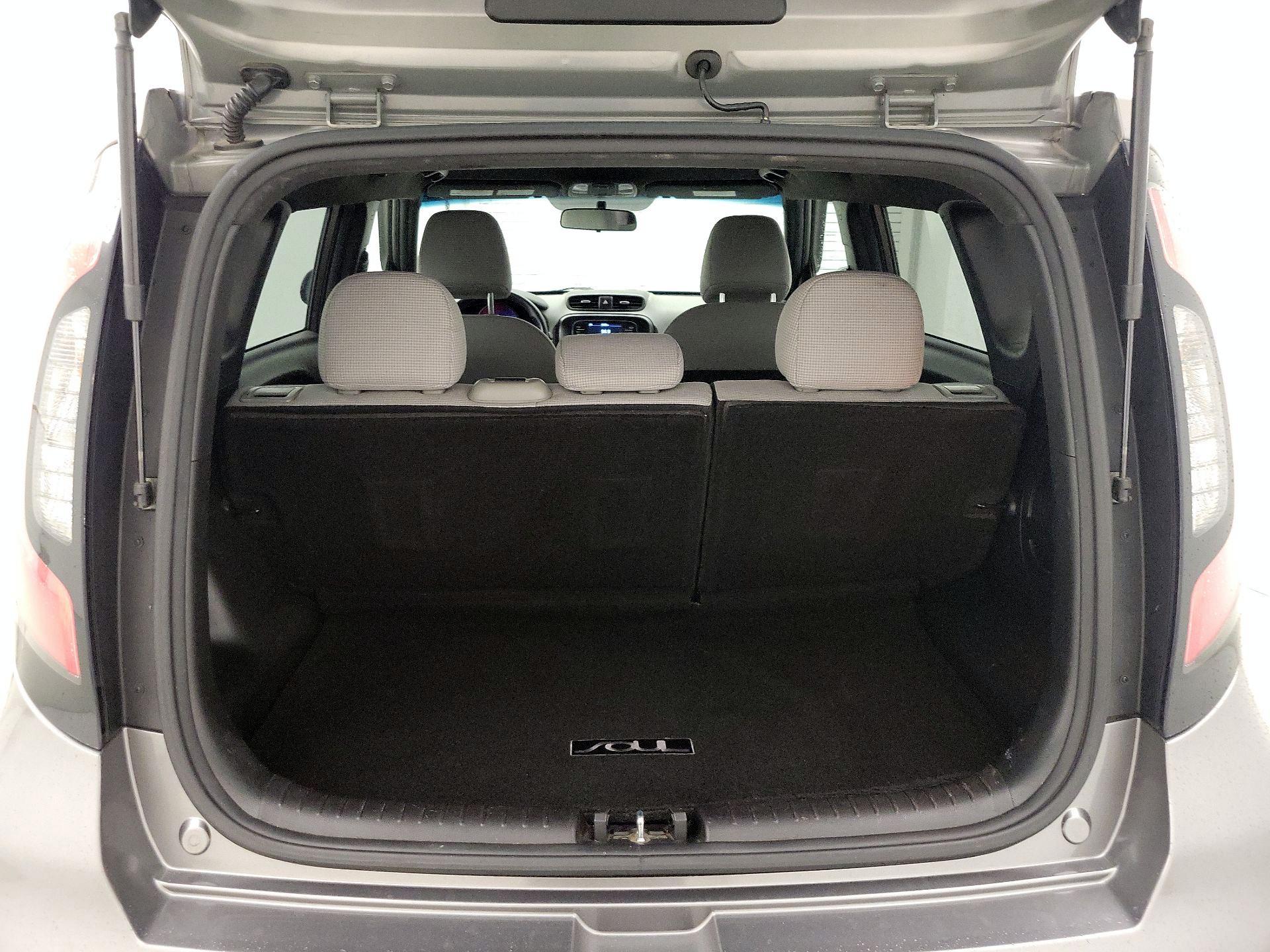 Thumbnail: 2017 Kia Soul - 19