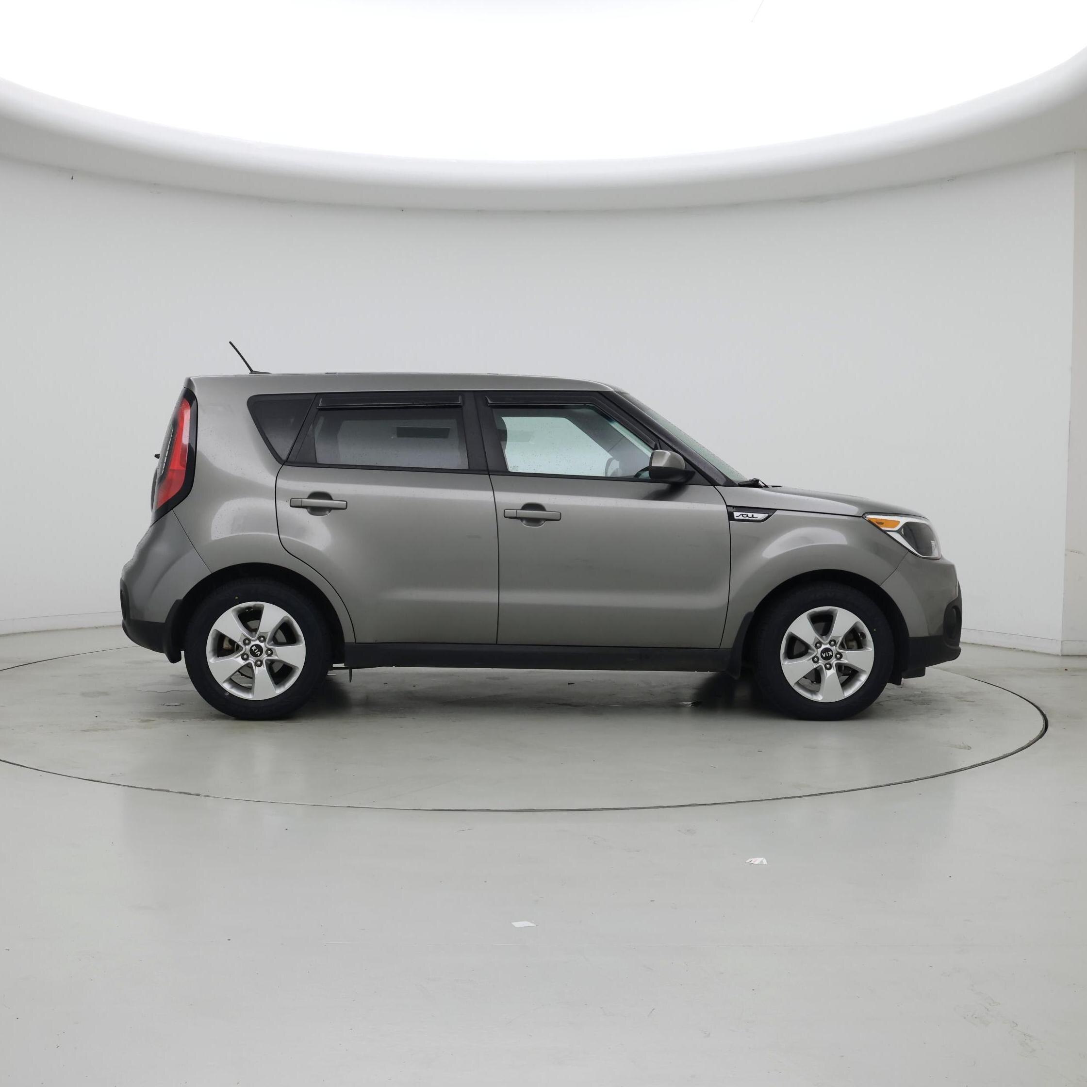 Thumbnail: 2017 Kia Soul - 7
