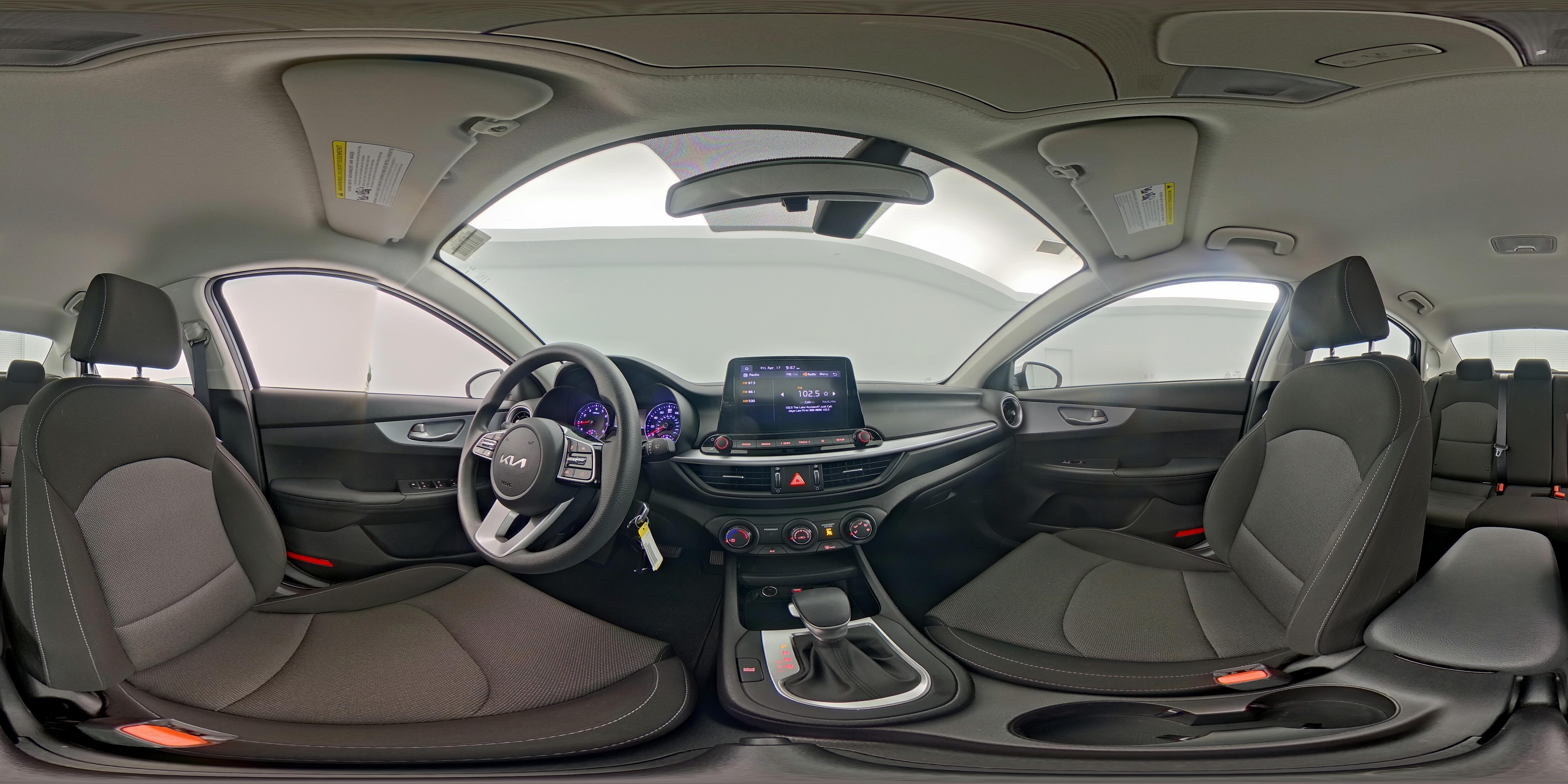 2023 Kia Forte LXS - Photo 24